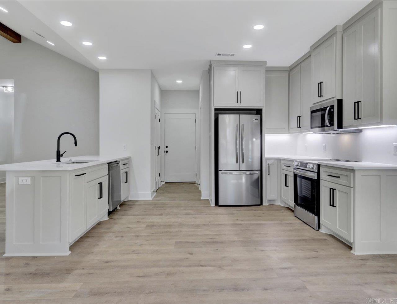 159 Bledsoe Hot Springs, AR 71913