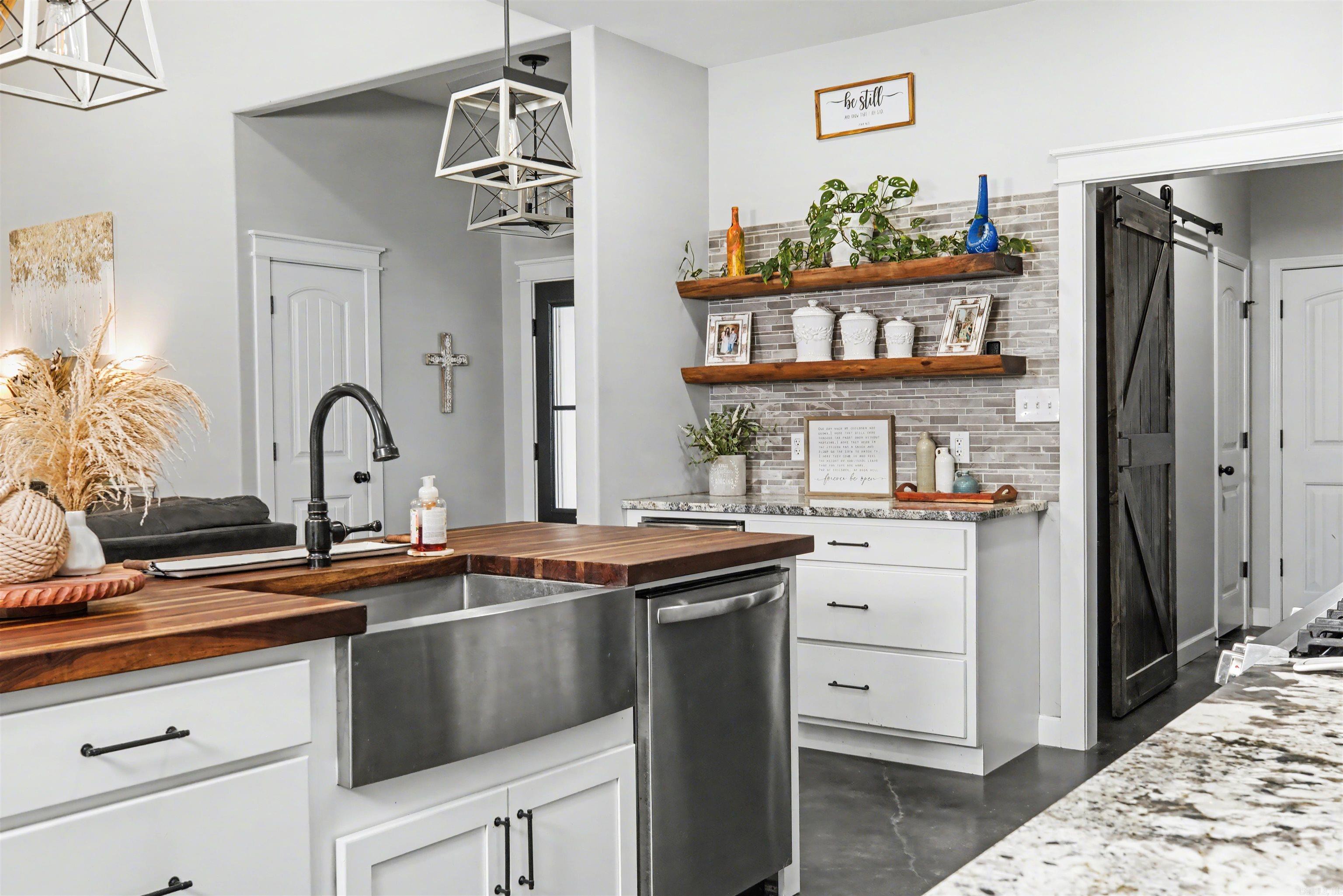 1405 Wilderness Road  Redfield, AR