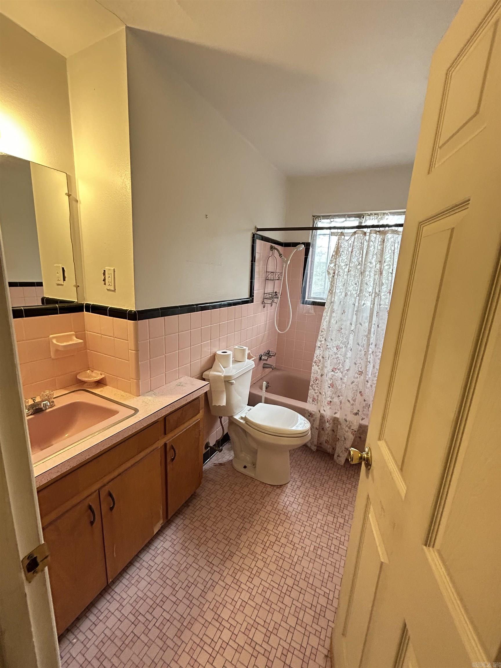 6907 W 32Nd St  Little Rock, AR