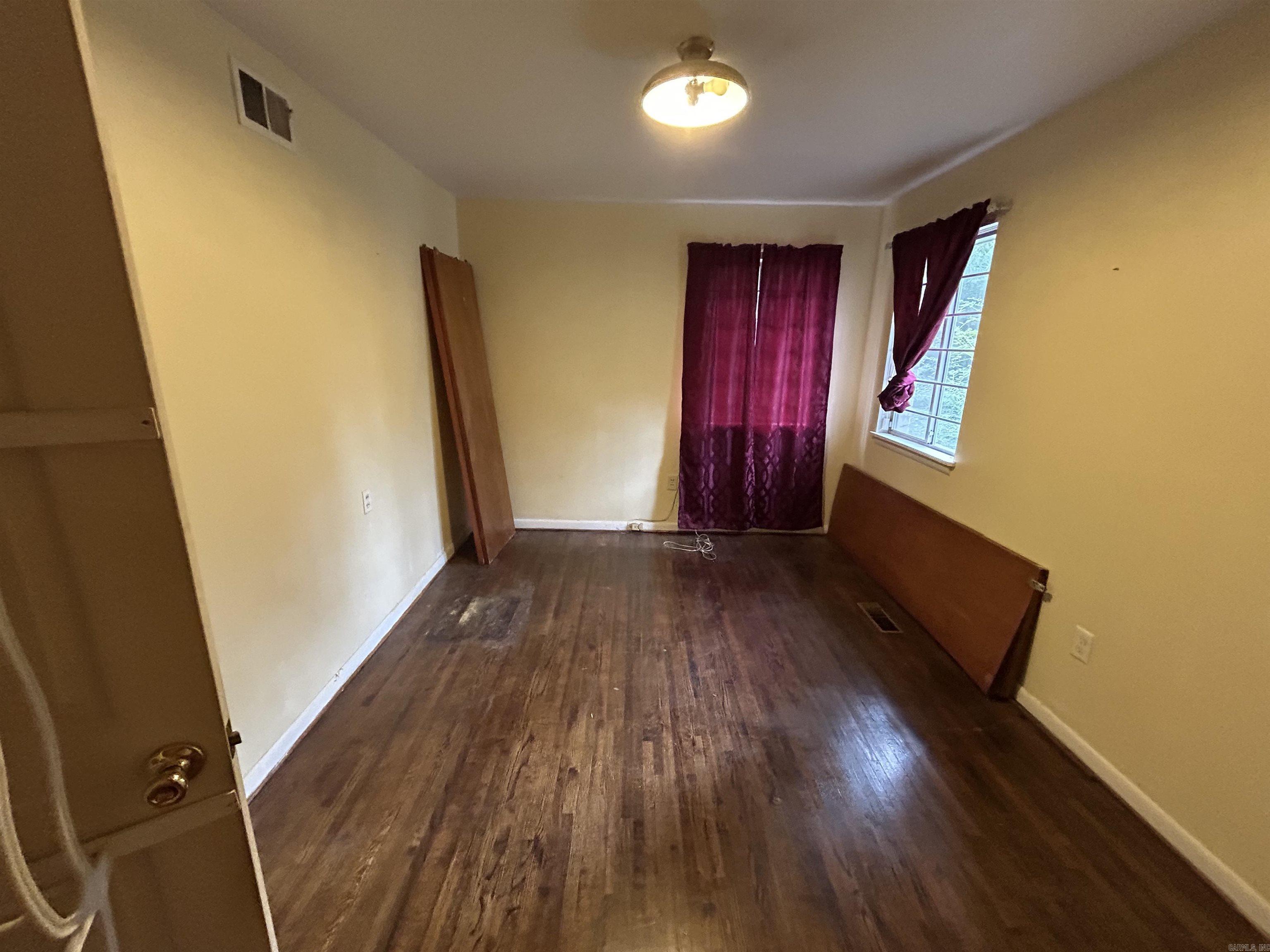 6907 W 32Nd St  Little Rock, AR