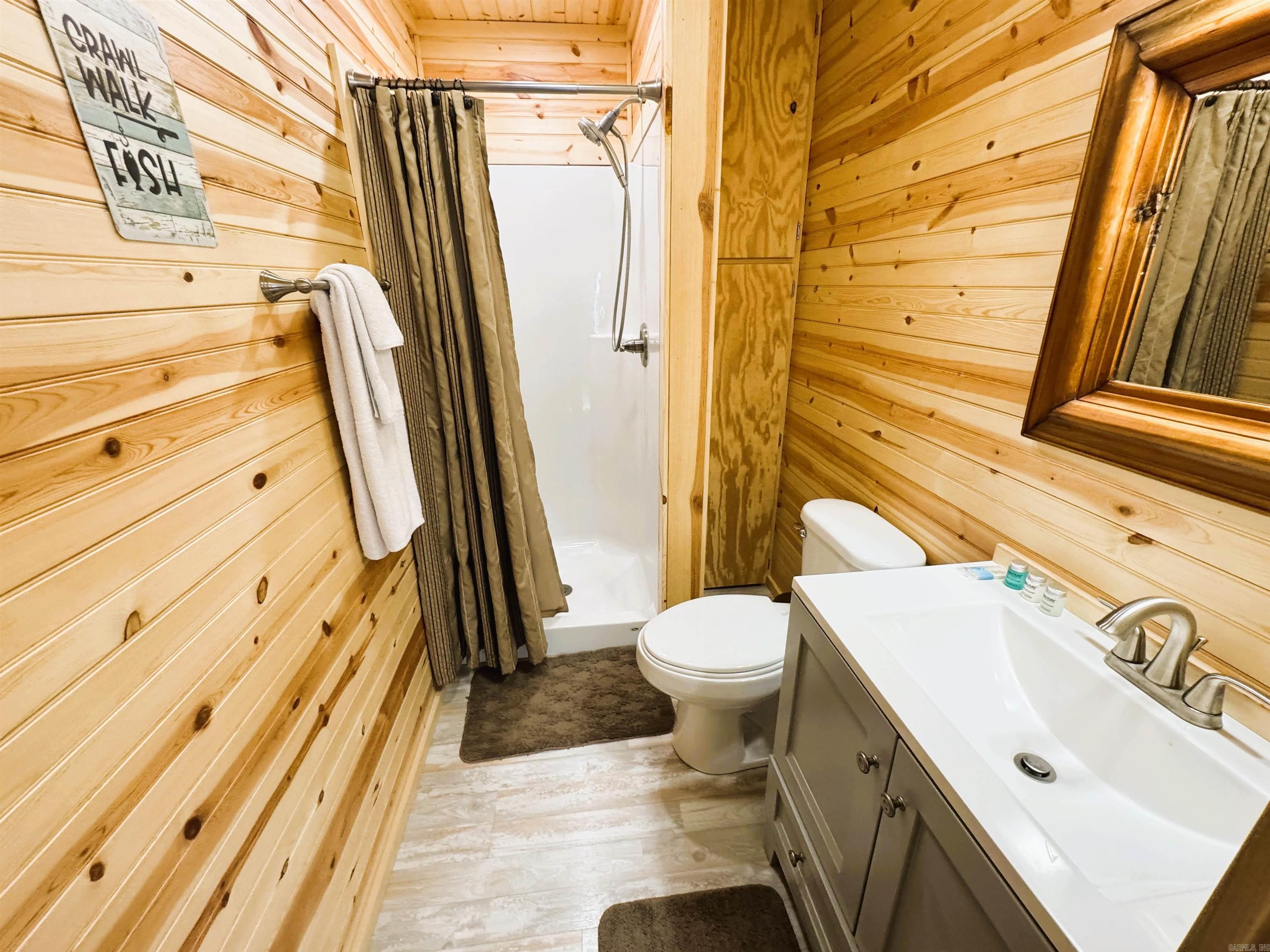 894 Vaughn  Glenwood, AR