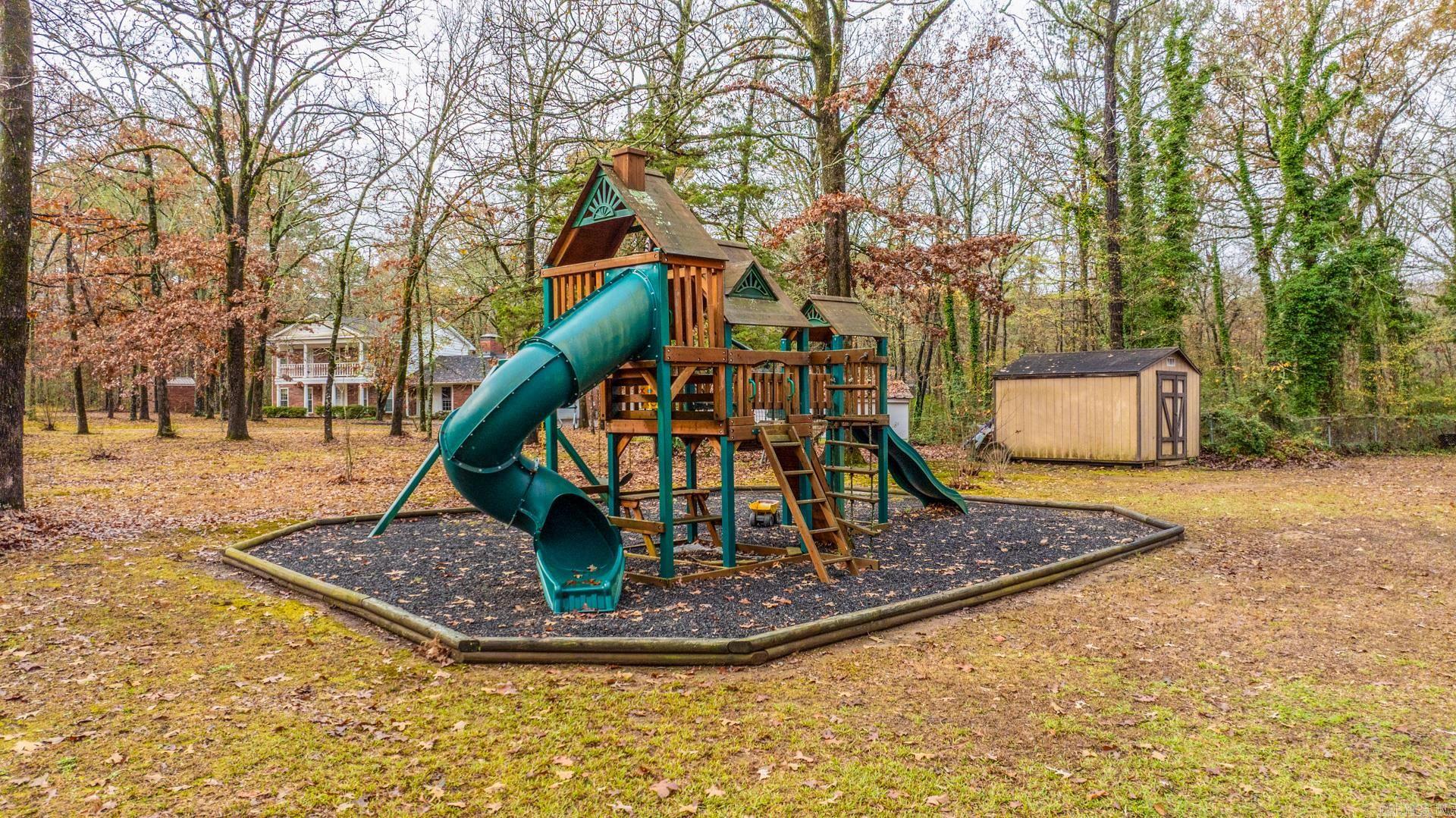 12 Norton Road Little Rock, AR 72223