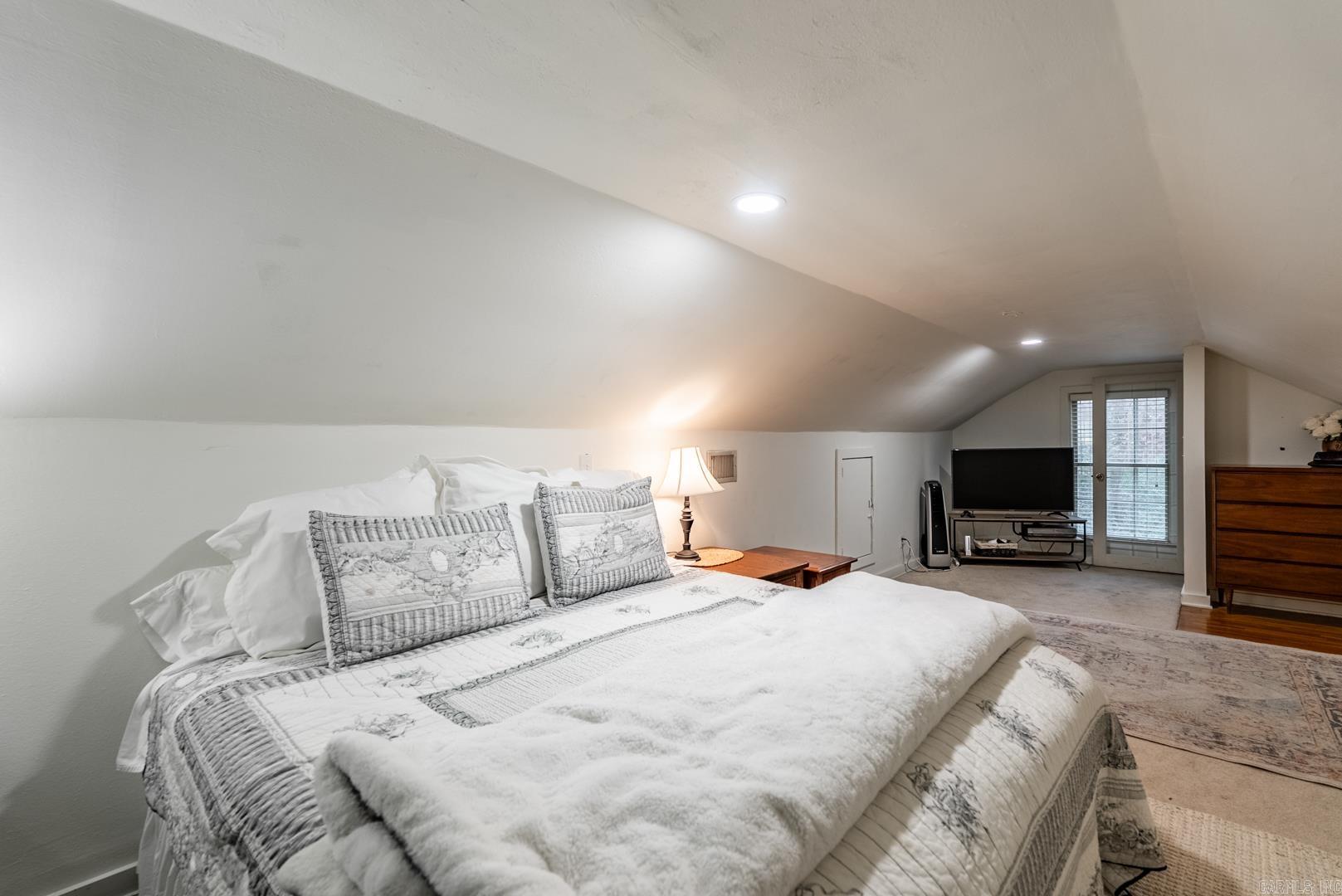 12 Norton Road Little Rock, AR 72223