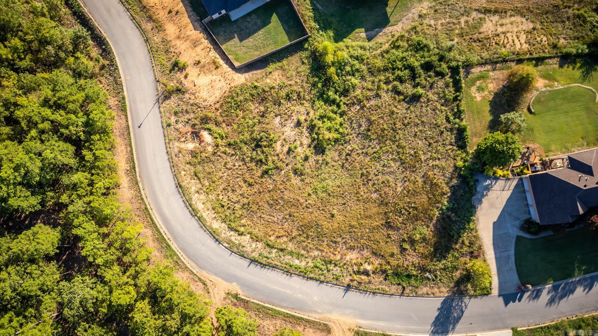 83 W River Road  Mayflower, AR