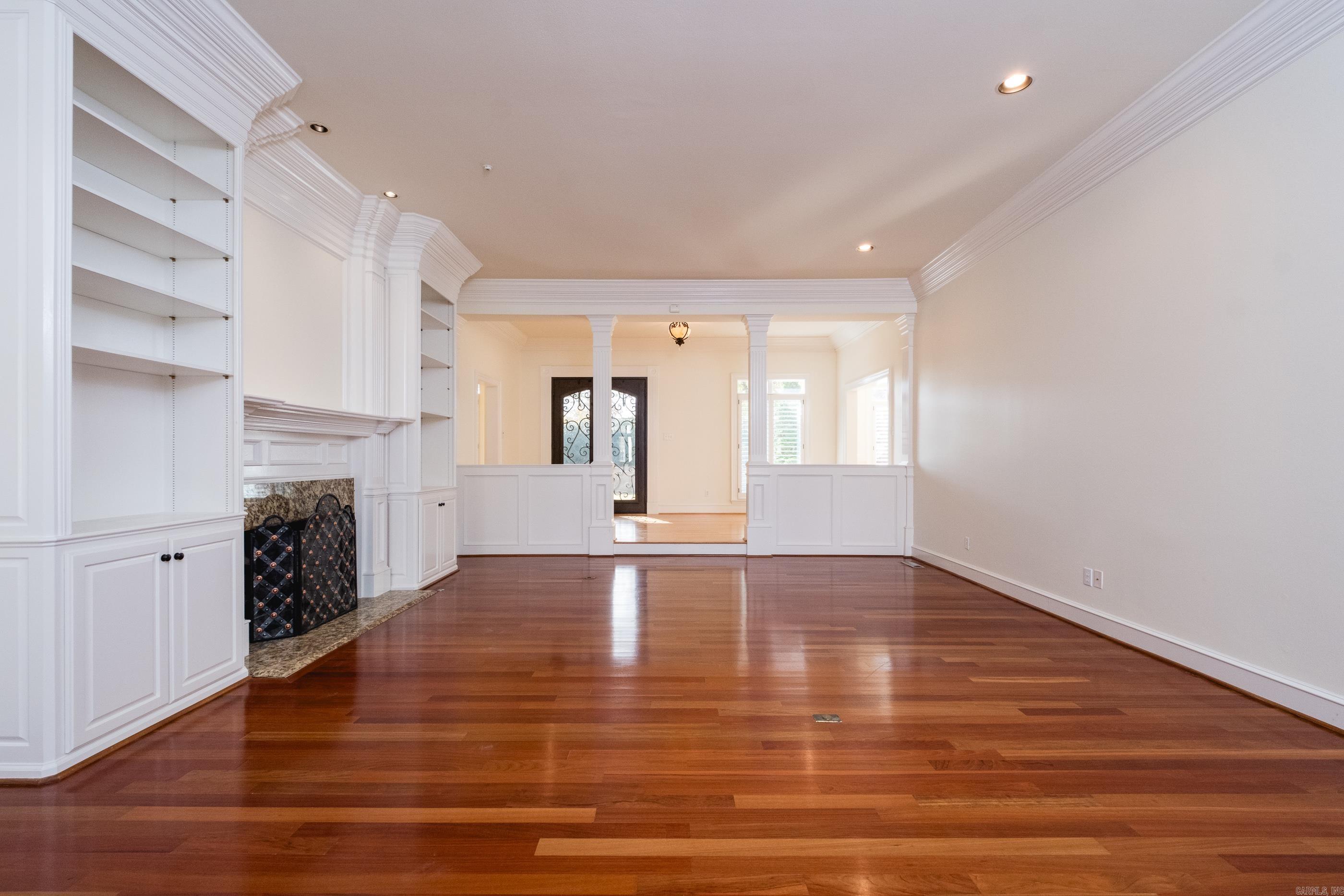 18 Chenal Cir  Little Rock, AR