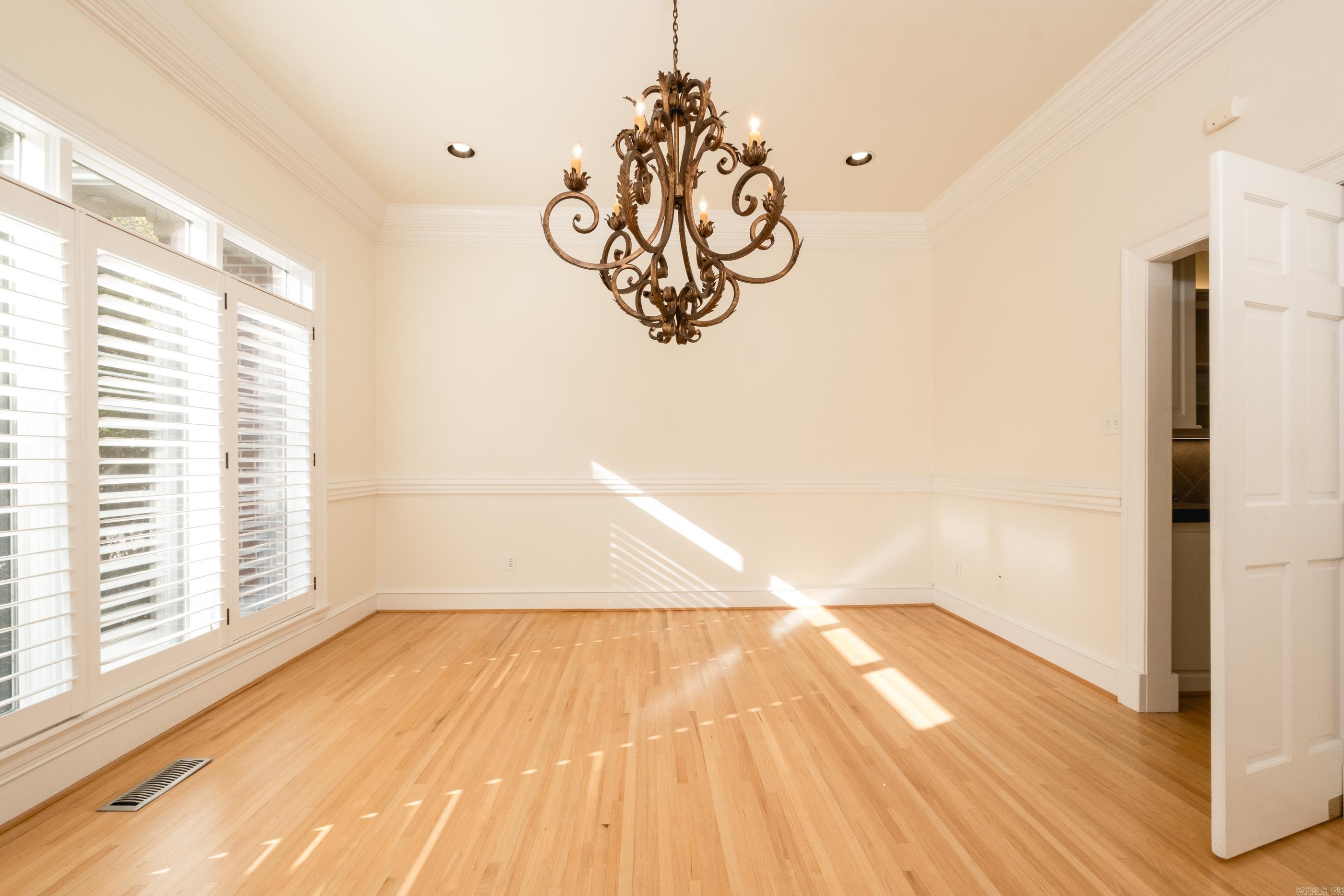 18 Chenal Cir  Little Rock, AR