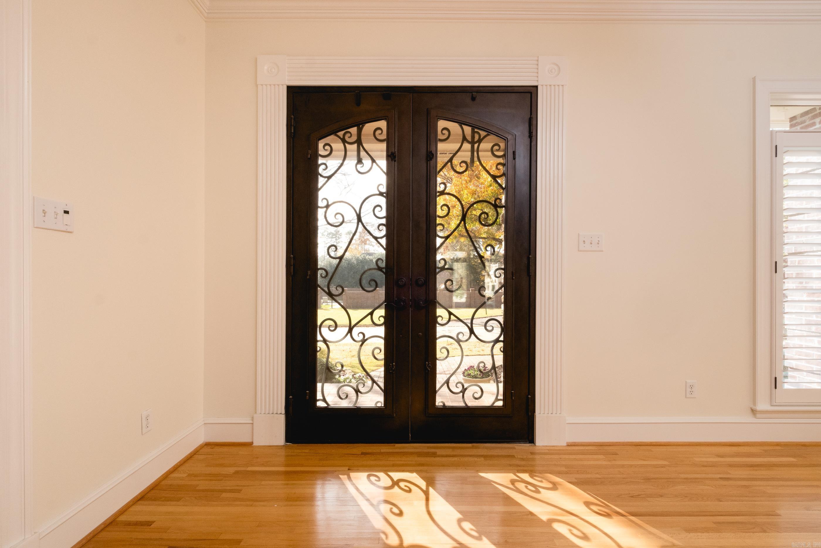 18 Chenal Cir  Little Rock, AR