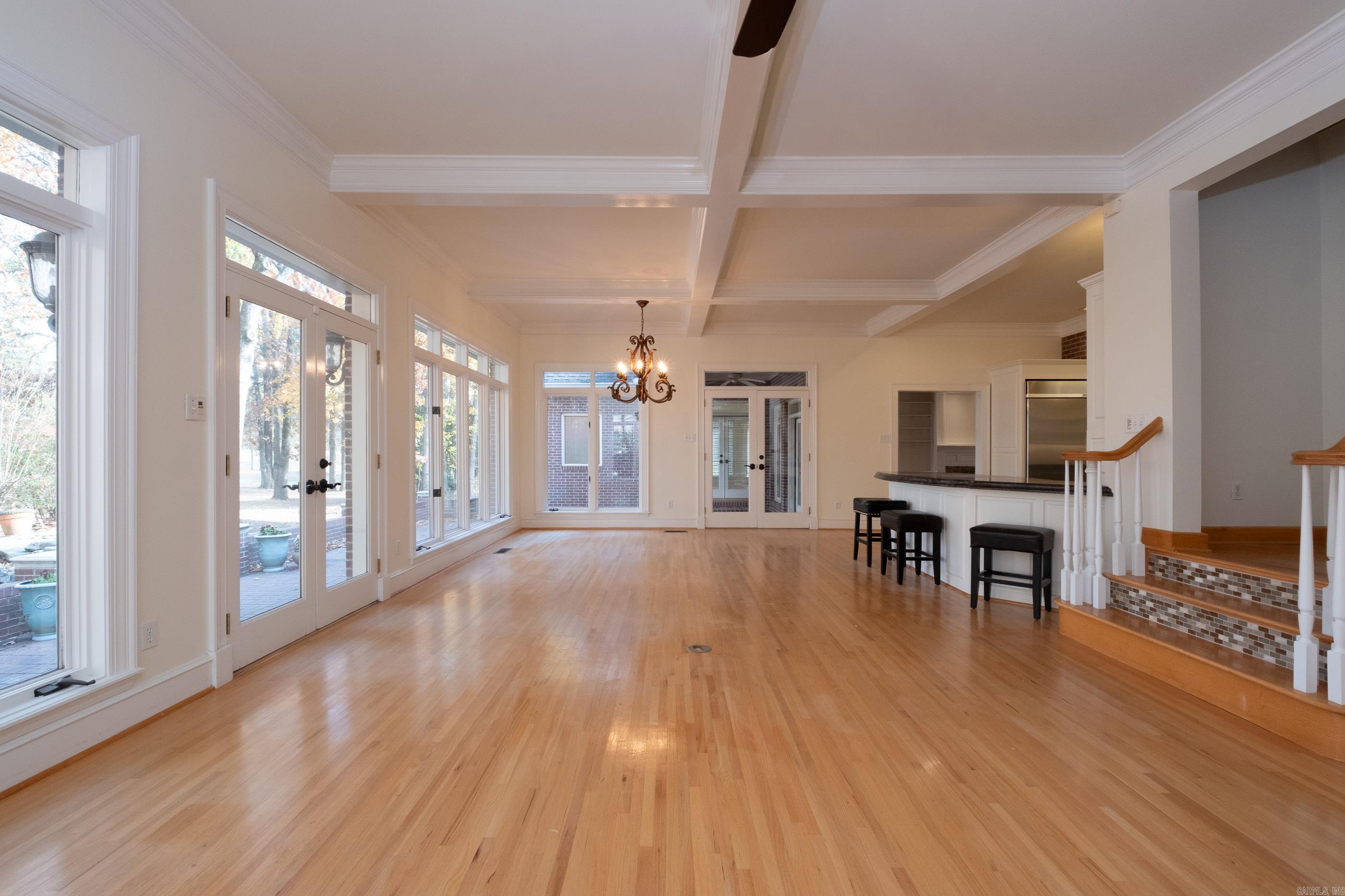 18 Chenal Cir  Little Rock, AR