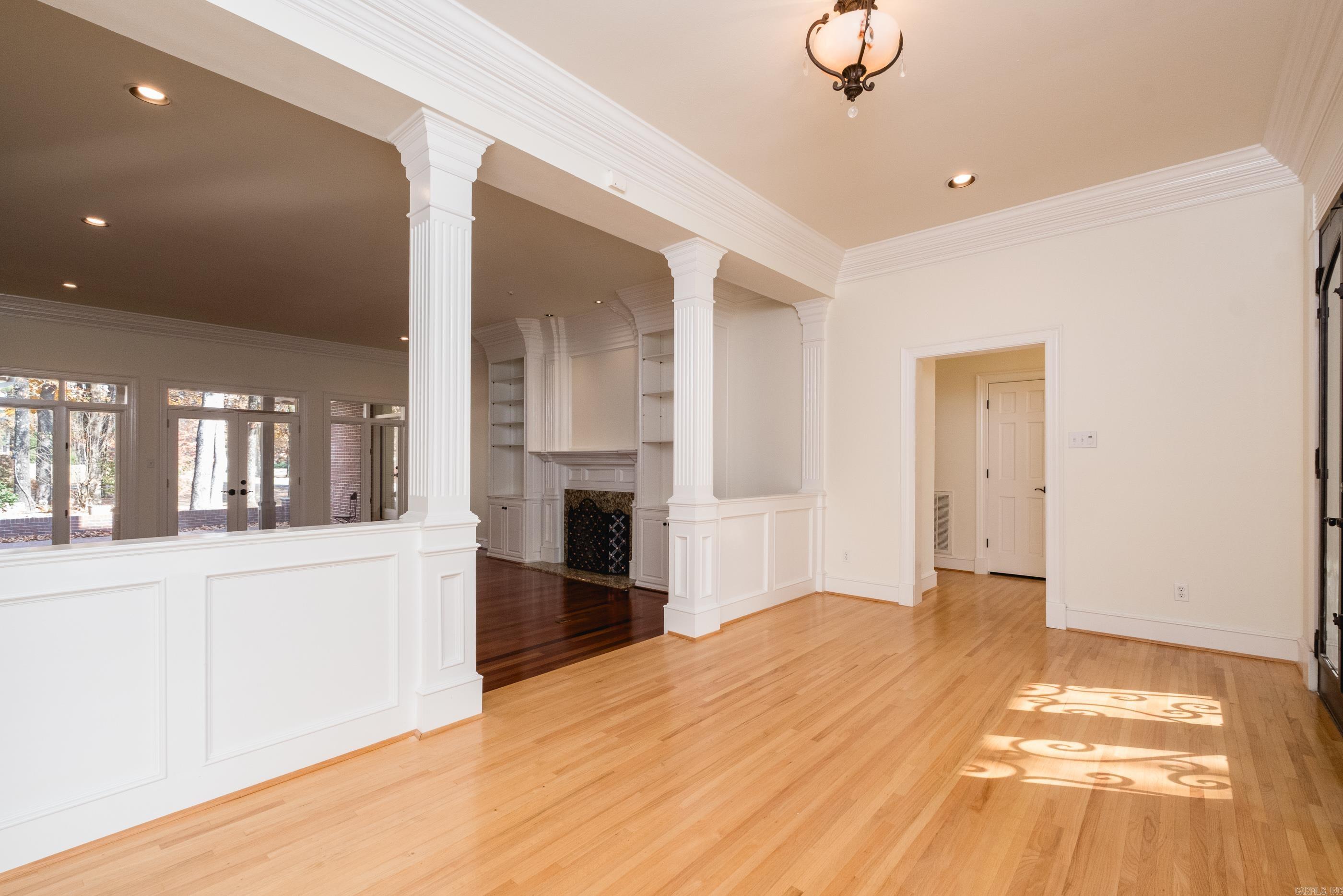 18 Chenal Cir  Little Rock, AR