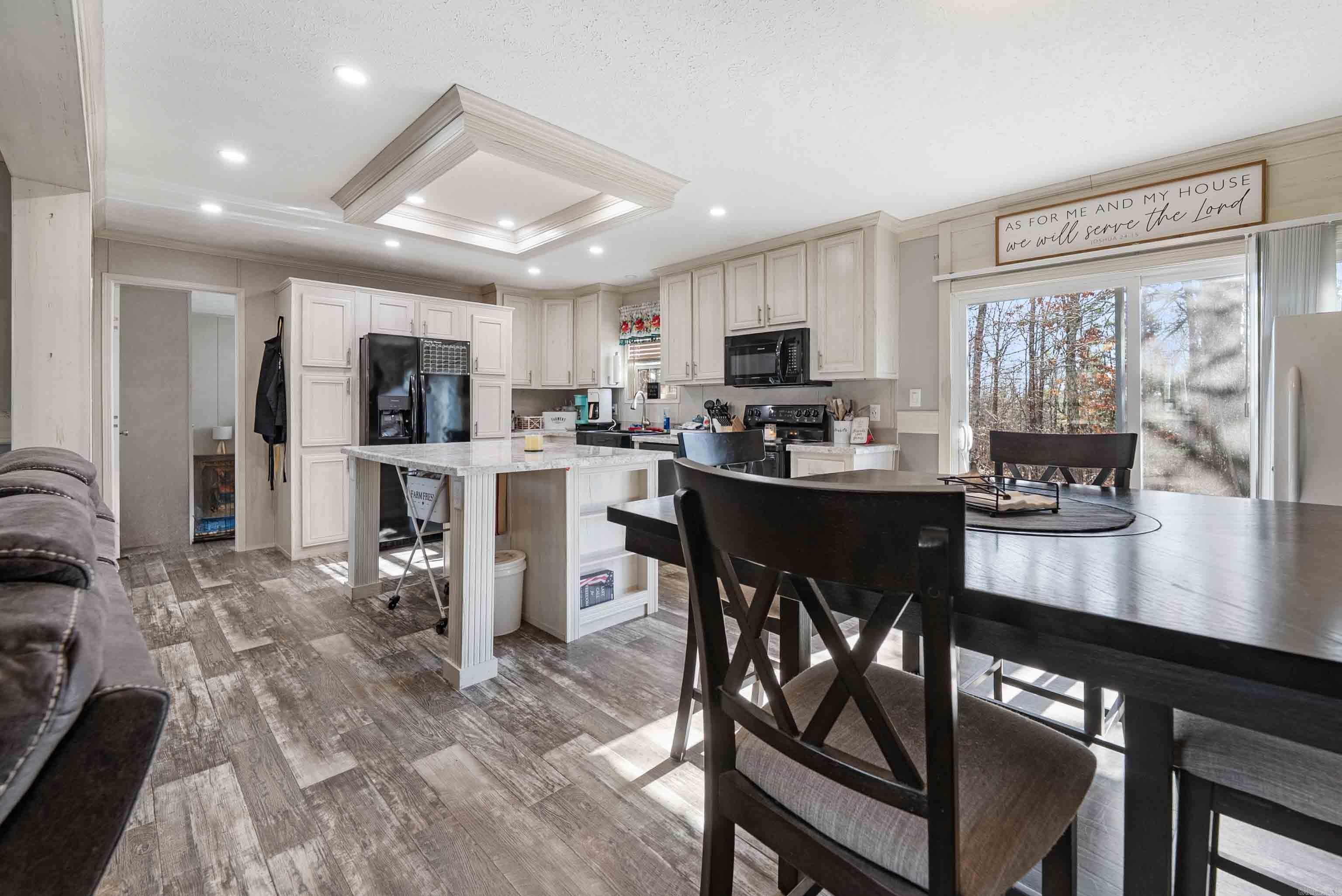 188 Batesville Mountain Rd  Damascus, AR