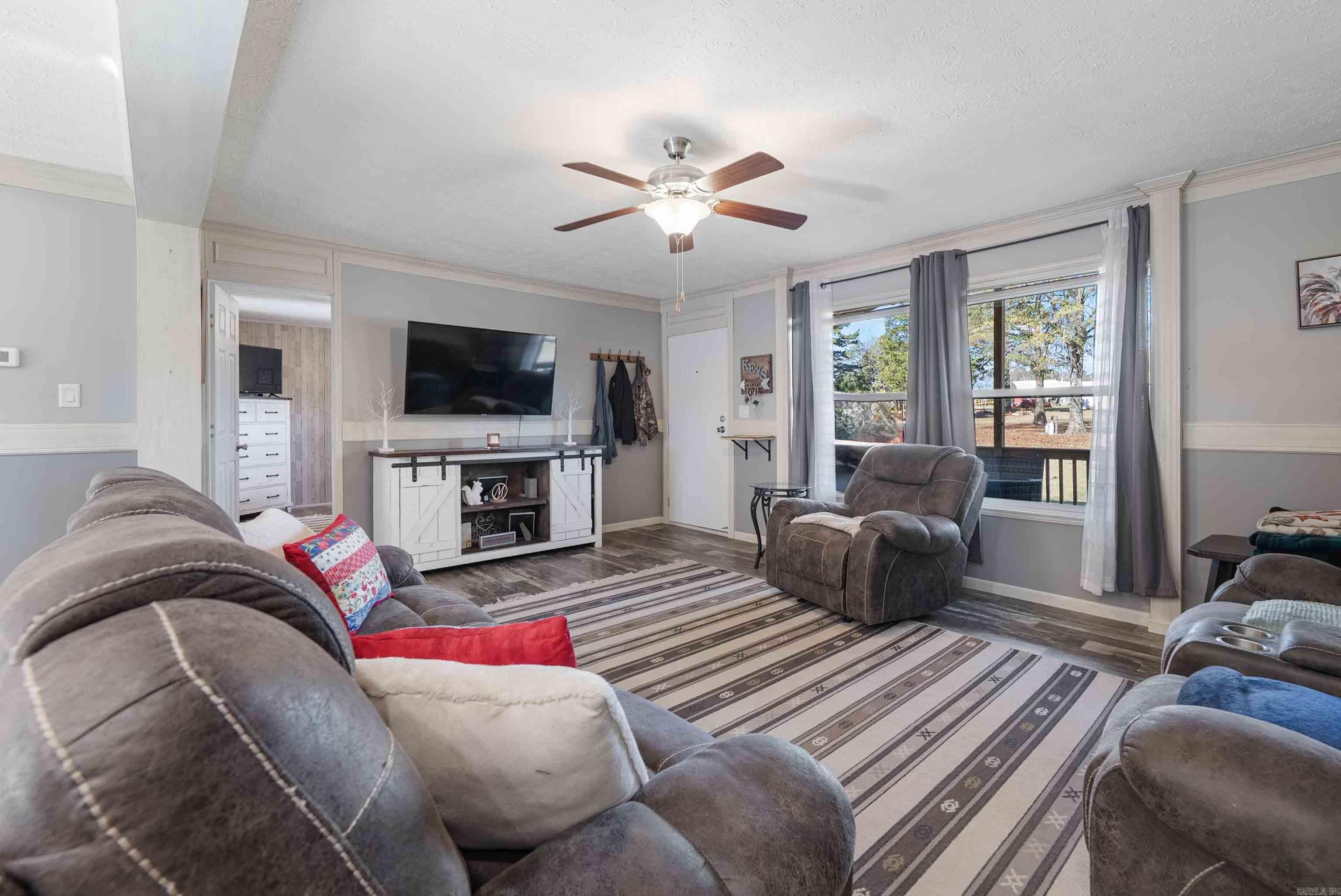 188 Batesville Mountain Rd  Damascus, AR