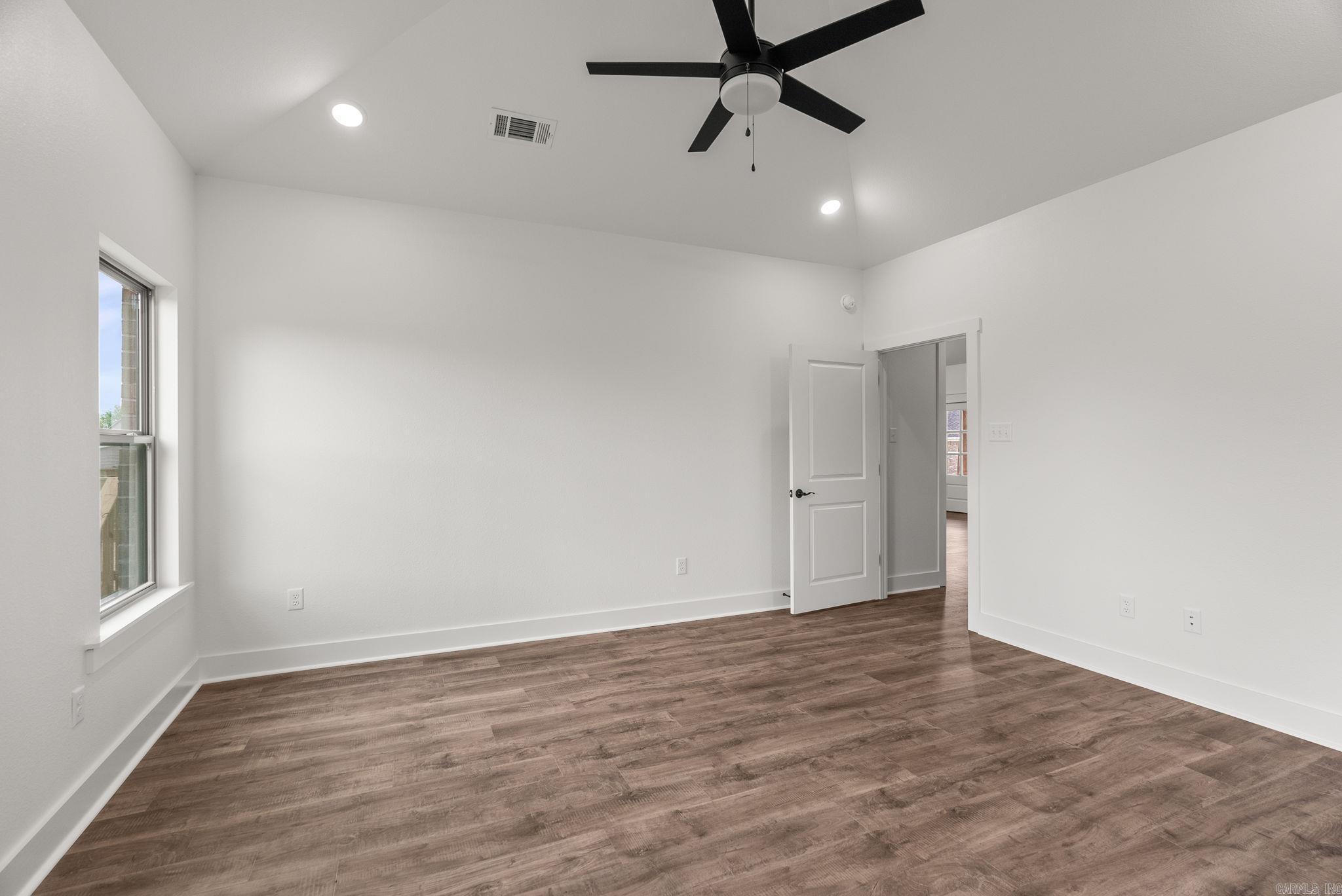 32 High Point Drive  Greenbrier, AR