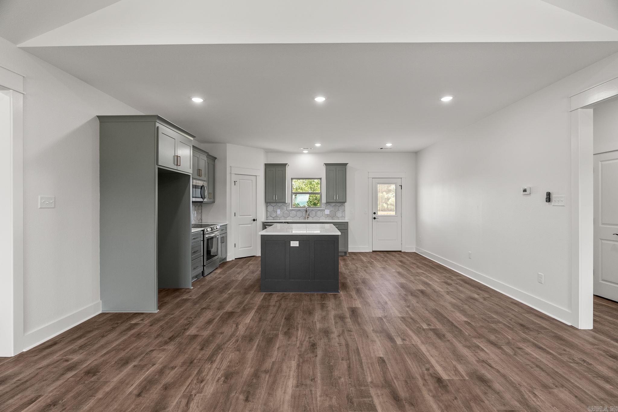 32 High Point Drive  Greenbrier, AR