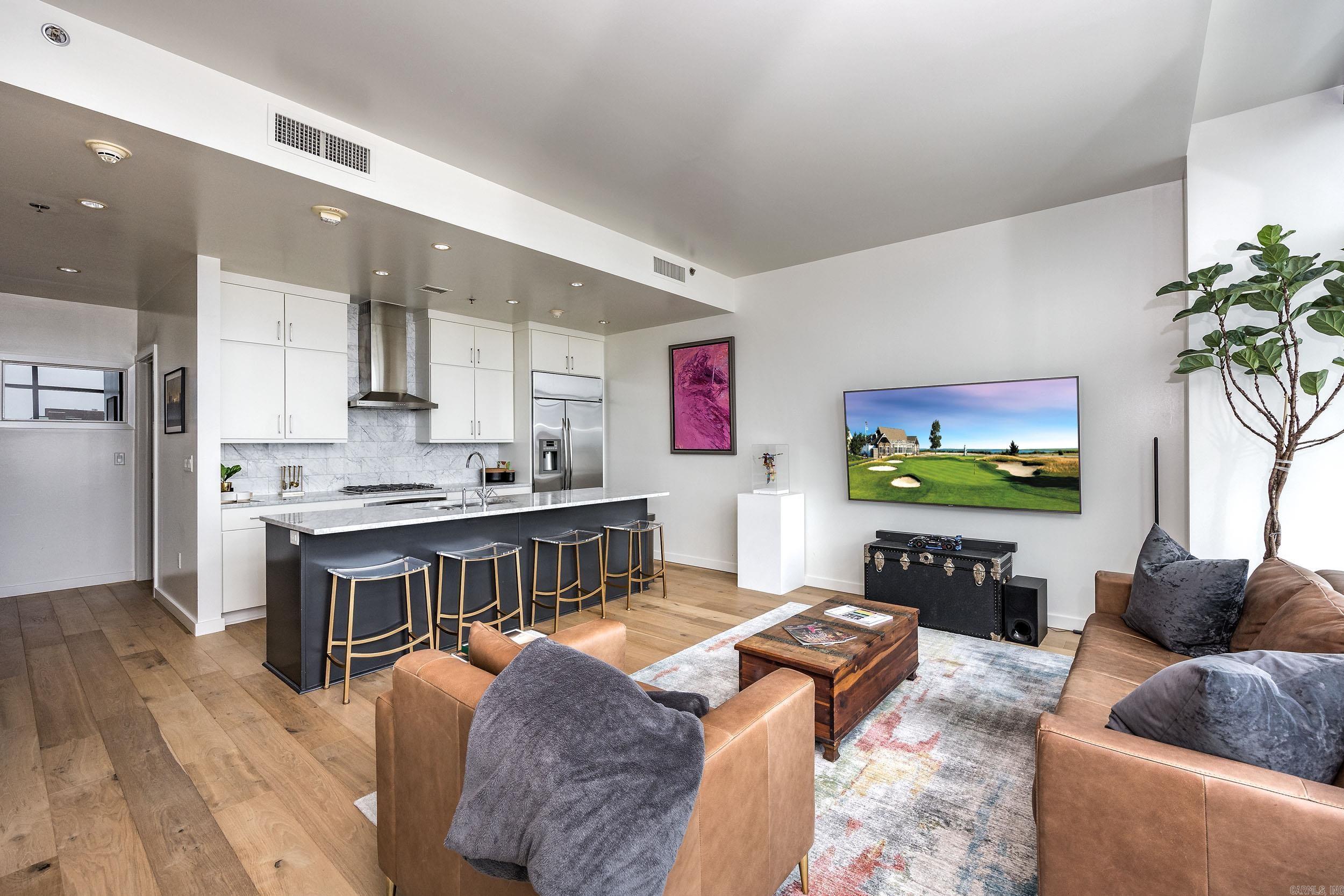 315 Rock #1607  Little Rock, AR