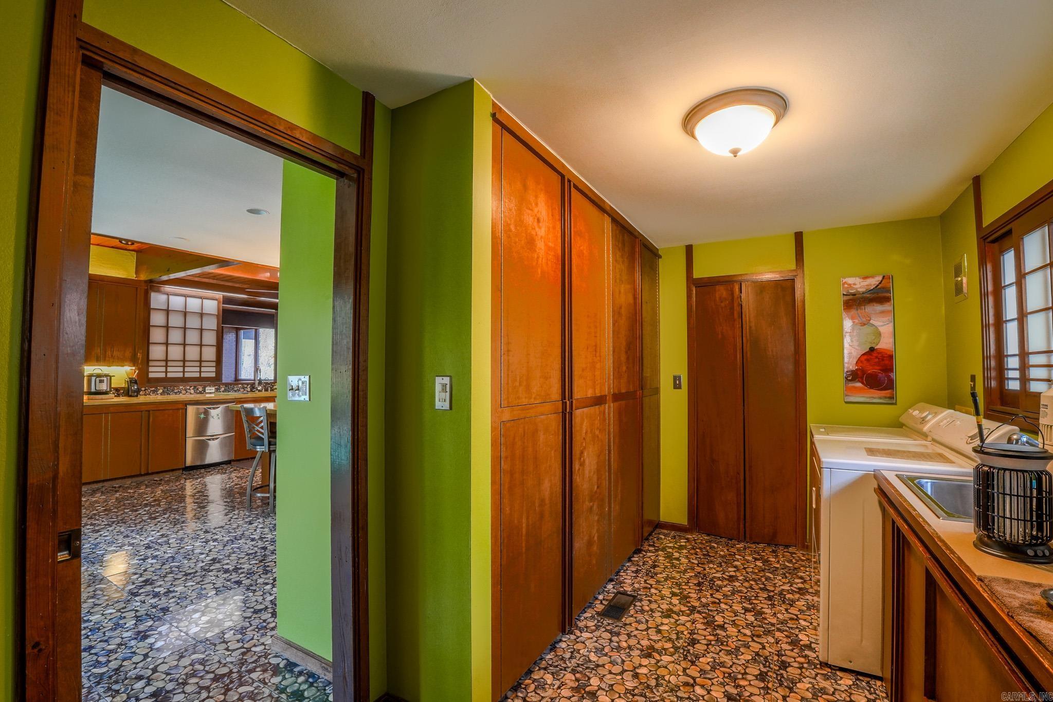 21 River Valley  Little Rock, AR