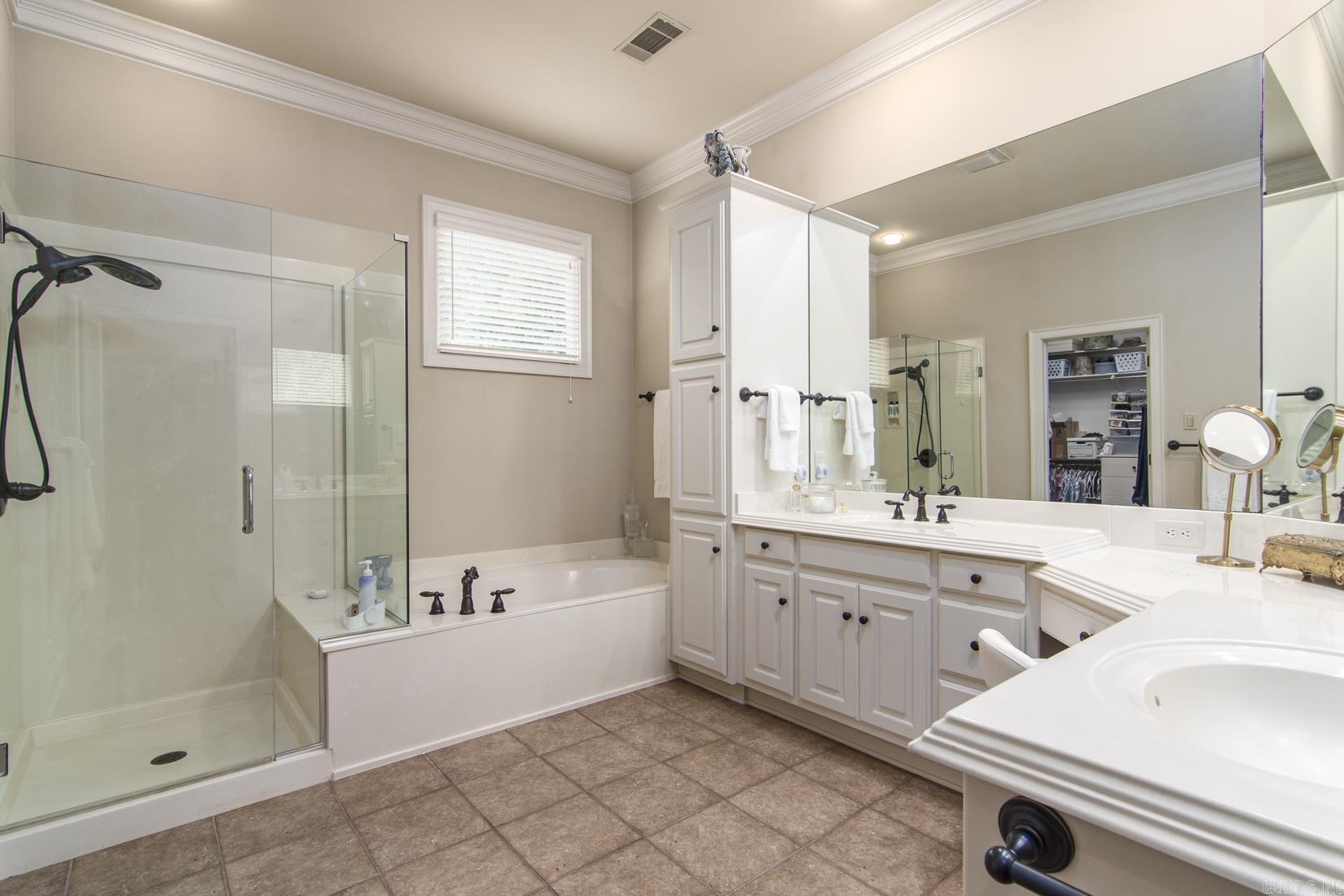 61 QUERCUS CIRCLE  Little Rock, AR