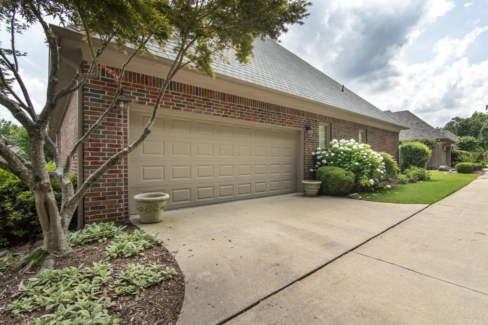 61 QUERCUS CIRCLE  Little Rock, AR
