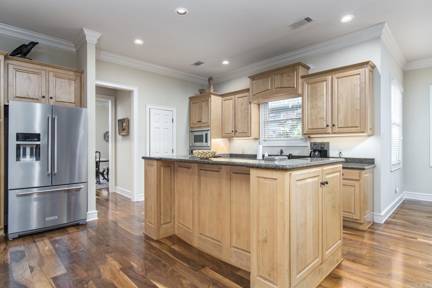 61 QUERCUS CIRCLE  Little Rock, AR