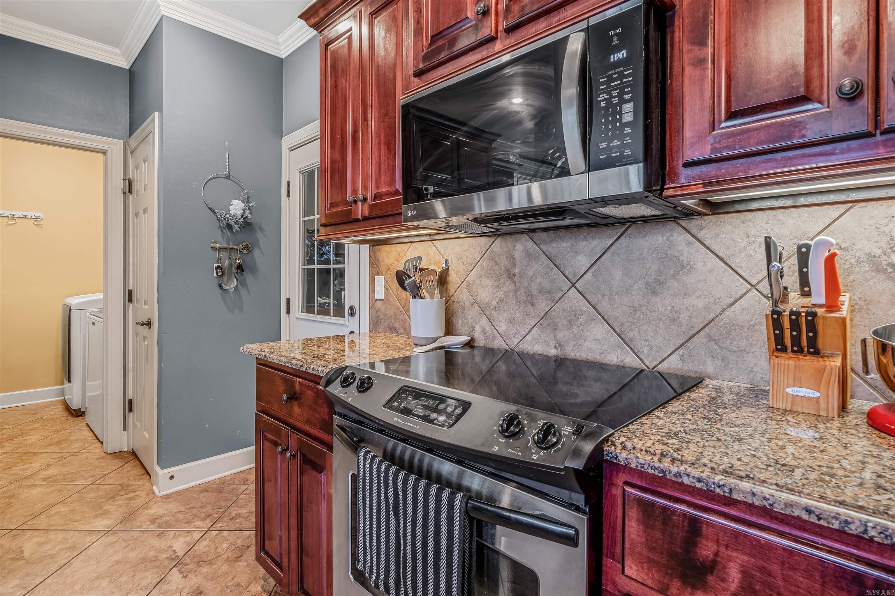 7416 Glenn Hills Dr  Sherwood, AR