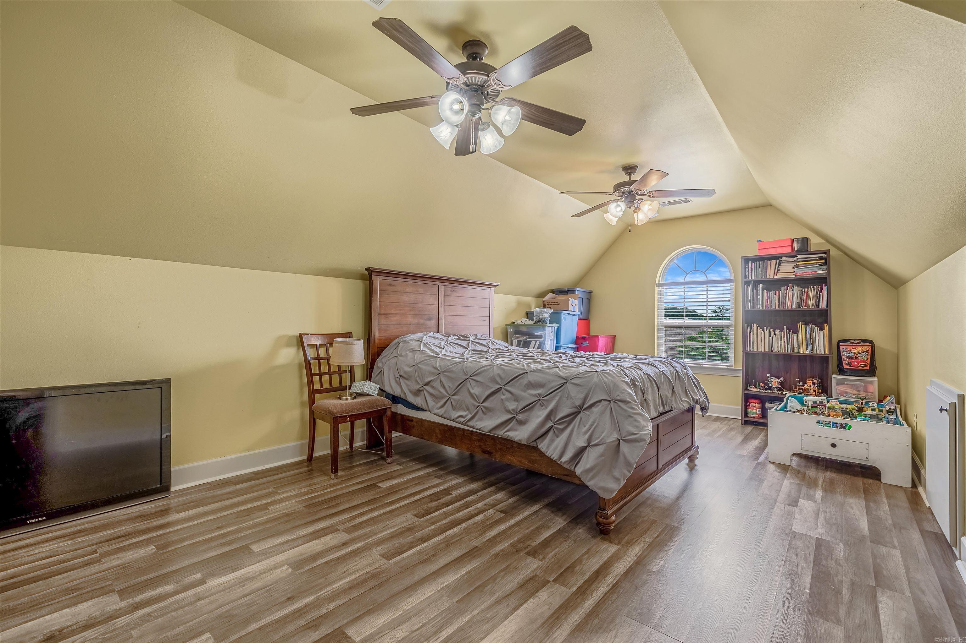 7416 Glenn Hills Dr  Sherwood, AR