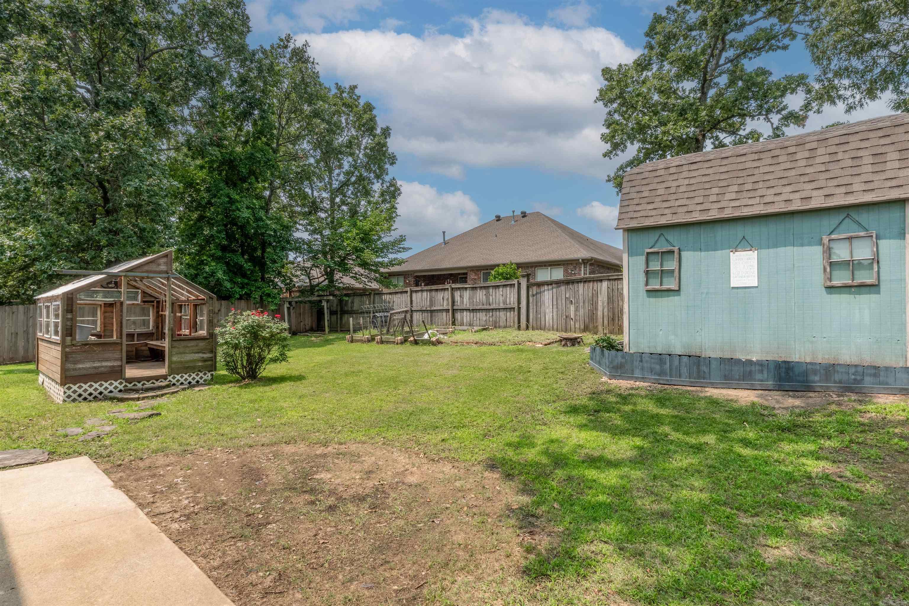 7416 Glenn Hills Dr  Sherwood, AR