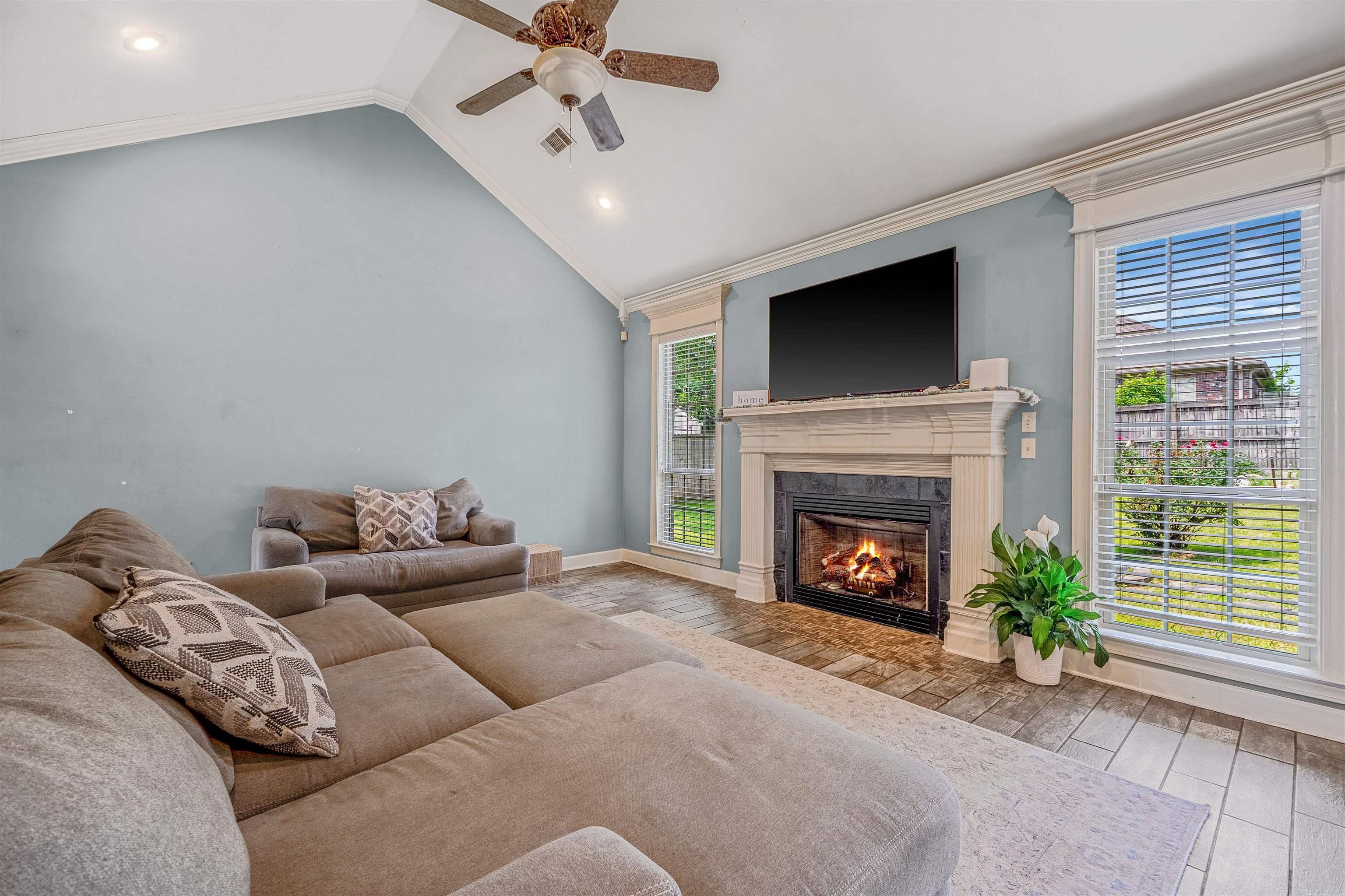 7416 Glenn Hills Dr  Sherwood, AR