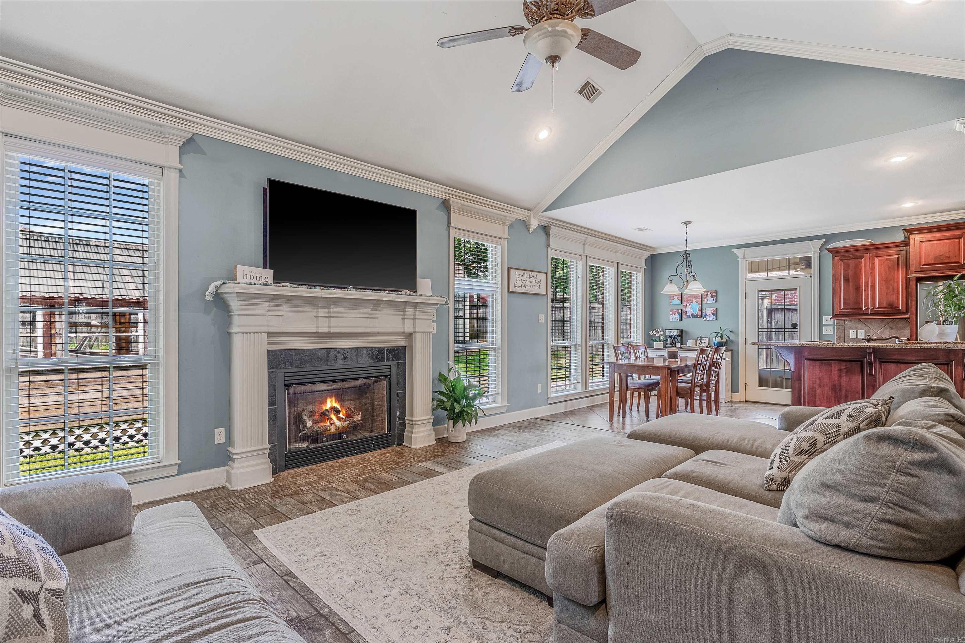 7416 Glenn Hills Dr  Sherwood, AR