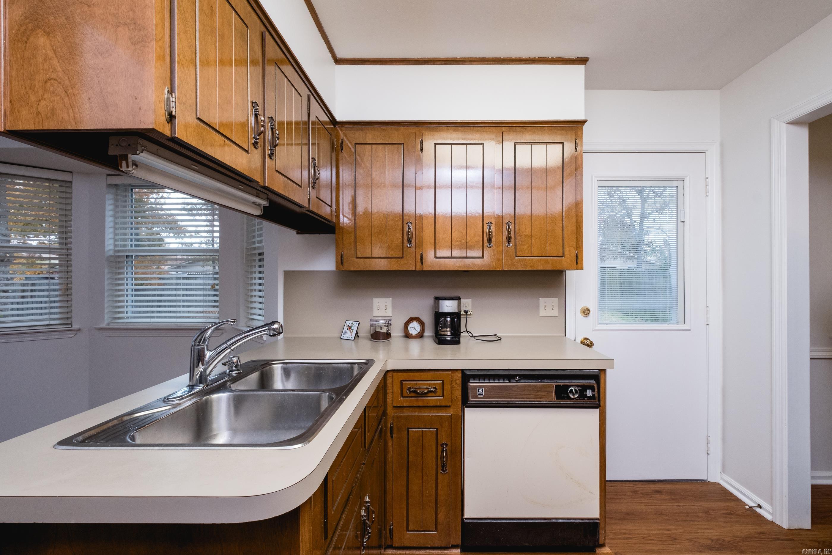 801 Autumnbrook Circle Sherwood, AR 72120