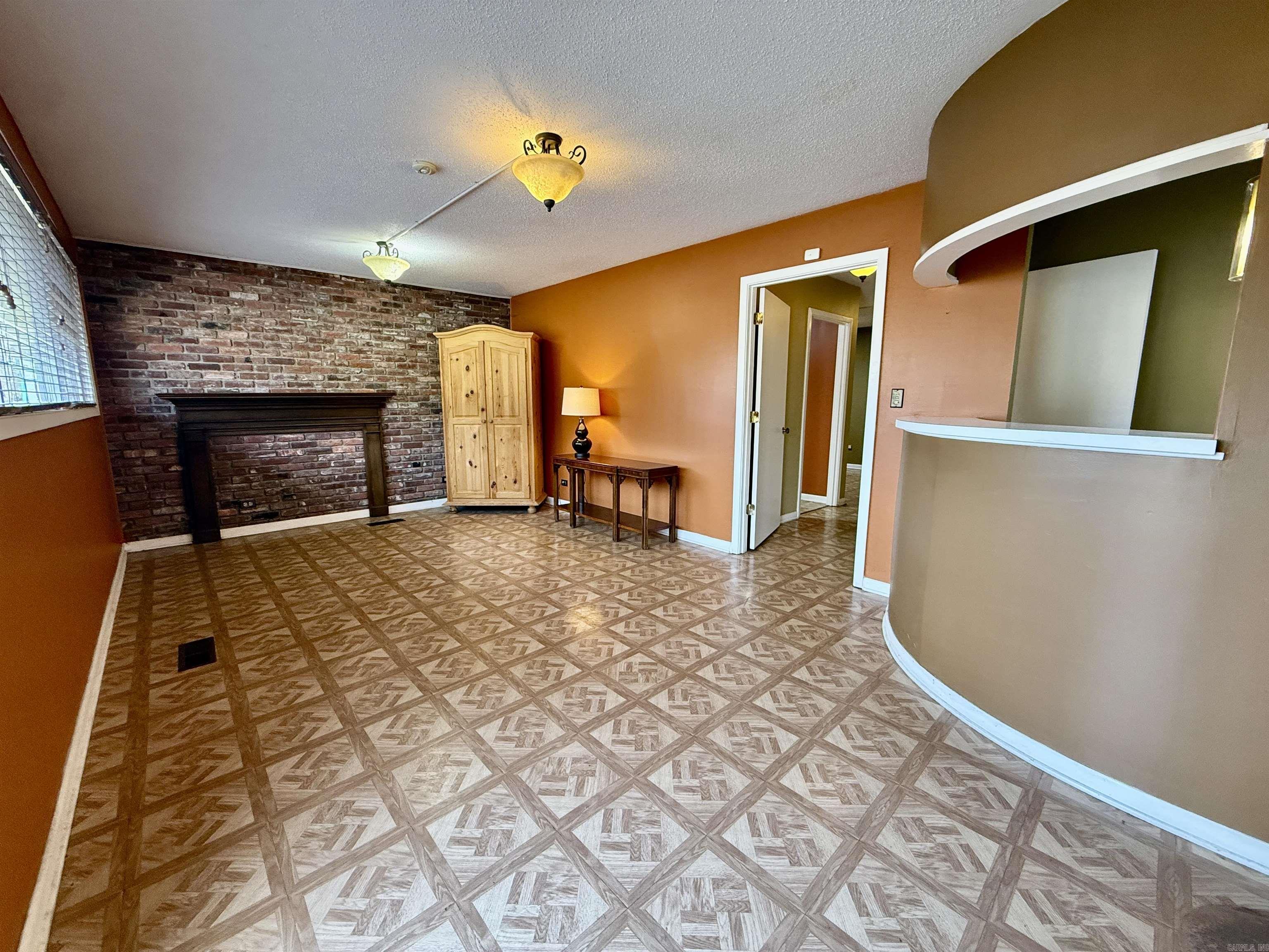 613 Oakland Ave  Helena, AR