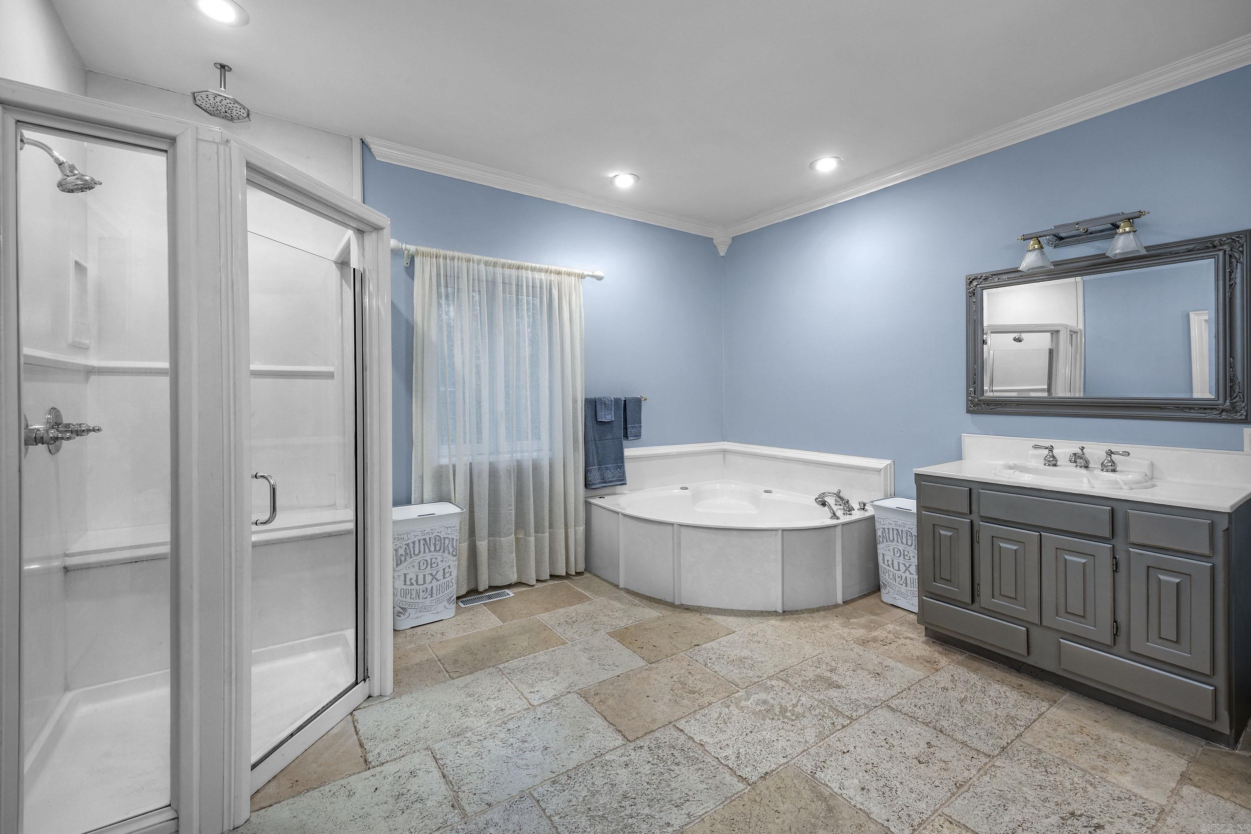 5205 N Hills  North Little Rock, AR