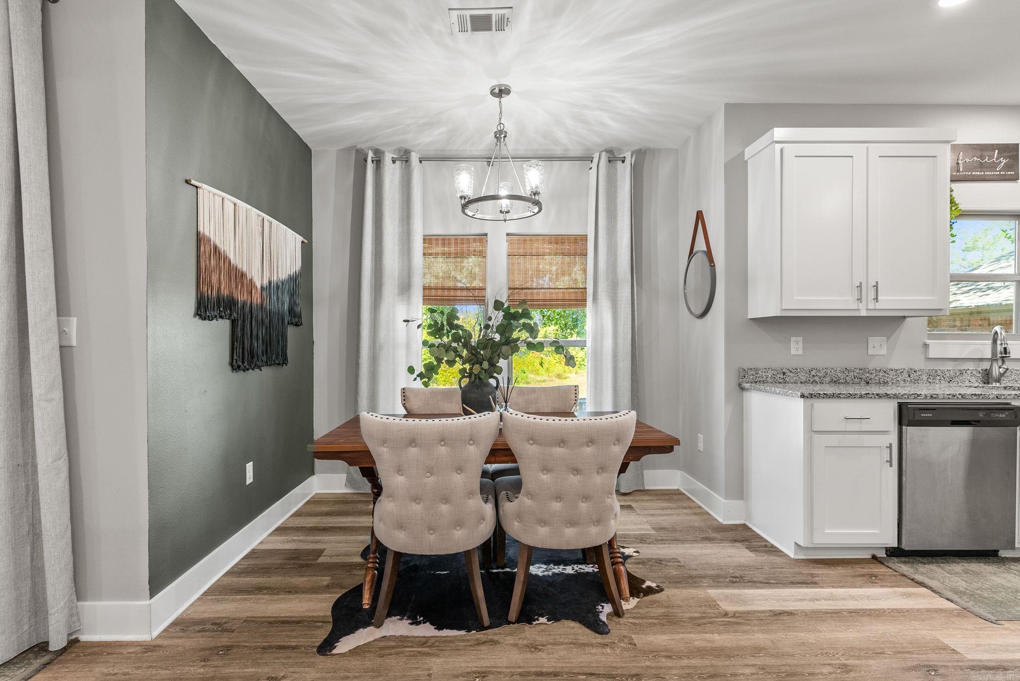 25 Canten  Greenbrier, AR