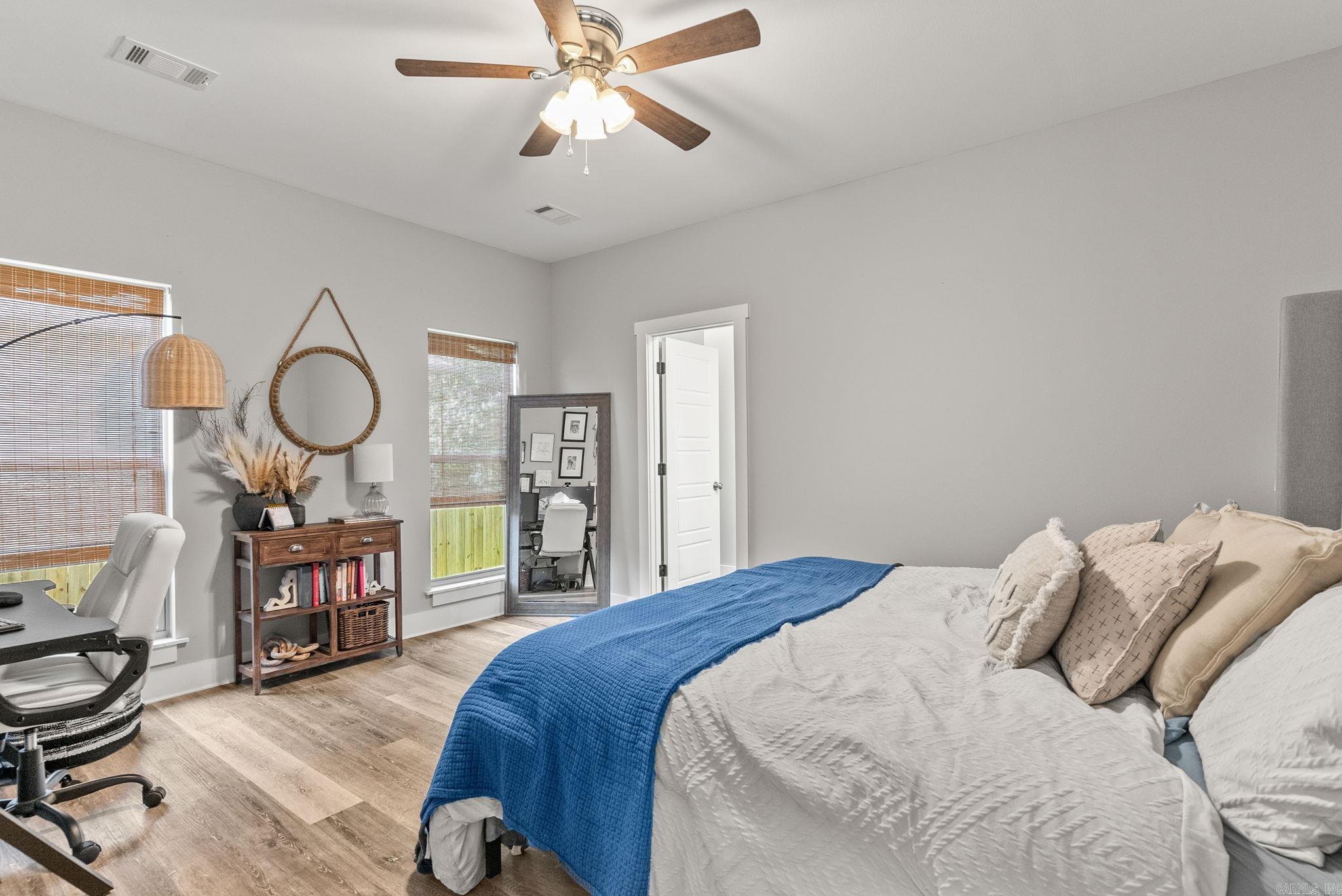 25 Canten  Greenbrier, AR