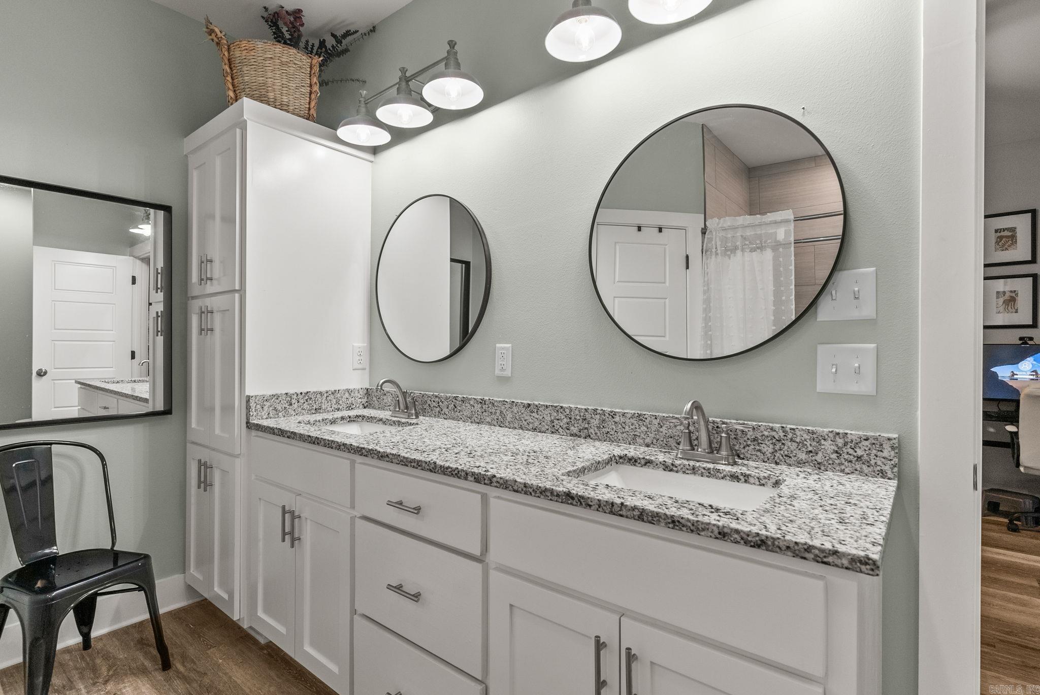 25 Canten  Greenbrier, AR