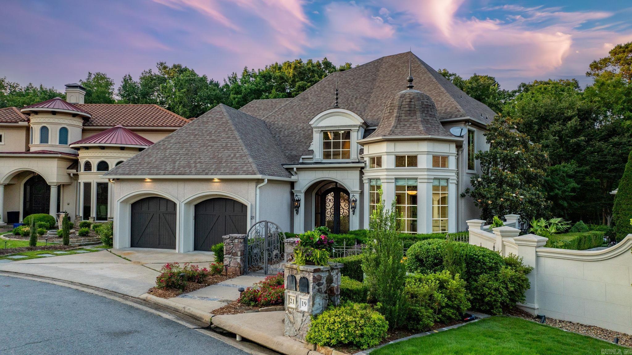 21  La Scala Court  Little Rock, AR