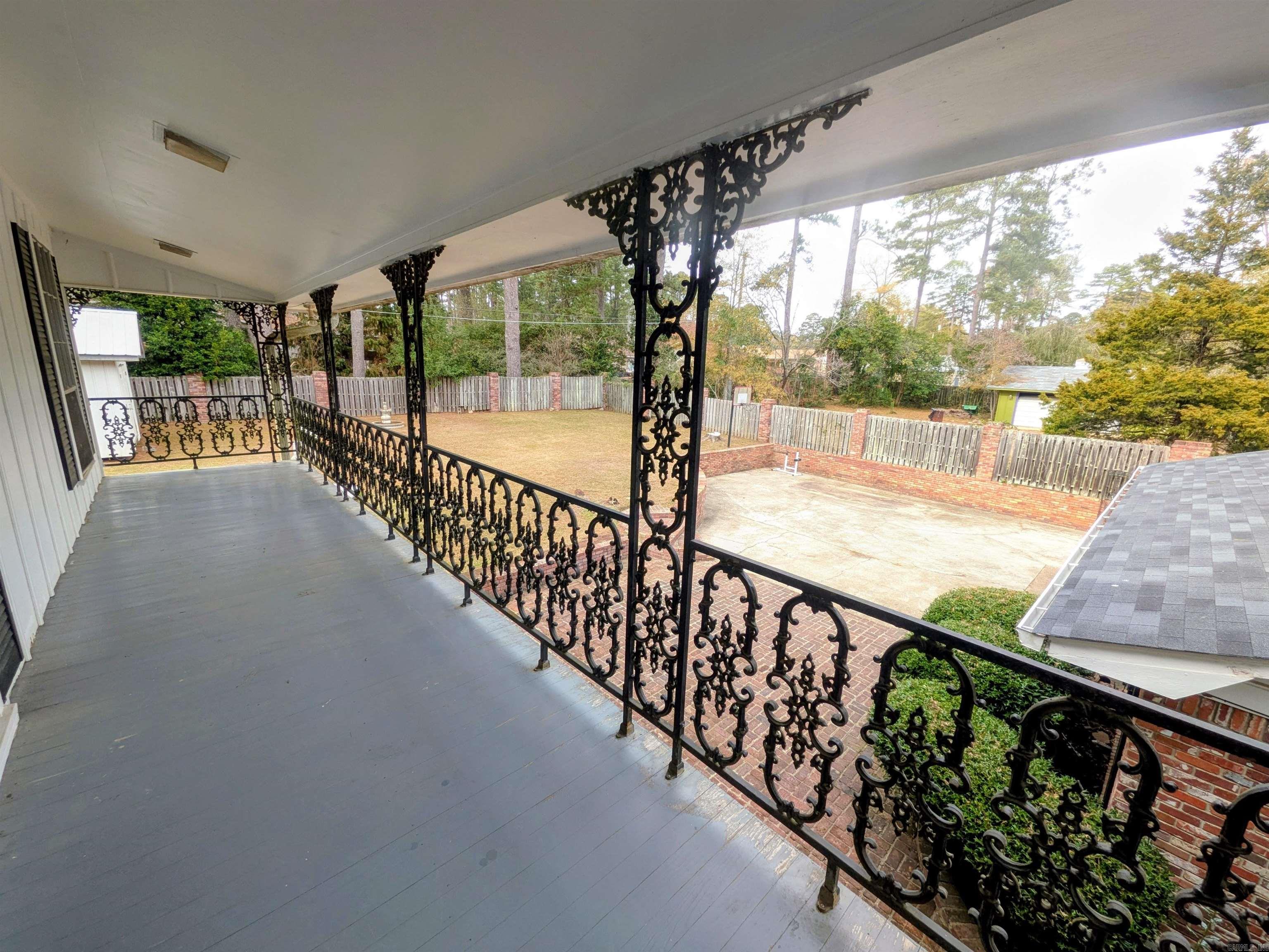 128 Elaine  Camden, AR