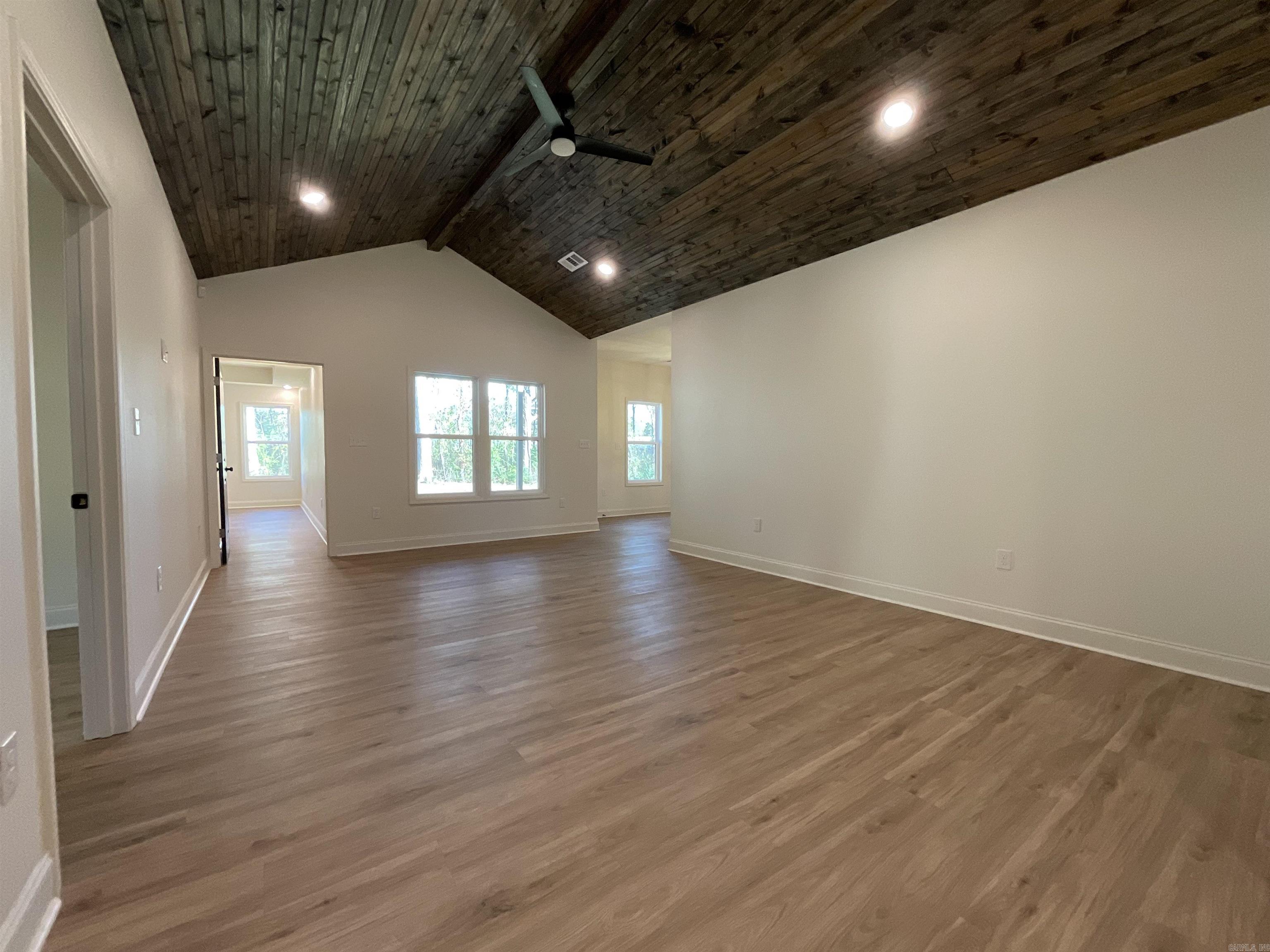 1005 N Jeff Davis  Jacksonville, AR