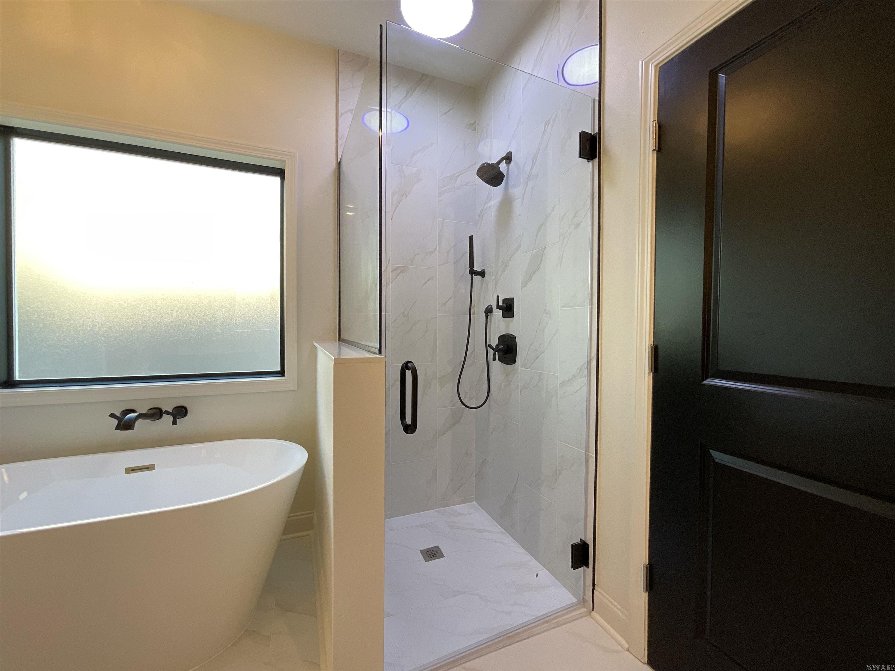 1005 N Jeff Davis  Jacksonville, AR