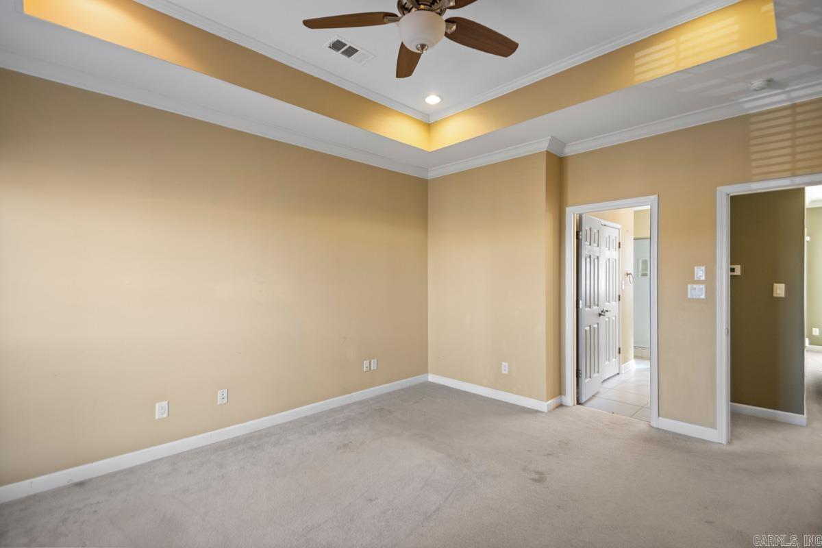 44 W Point Dr  Maumelle, AR