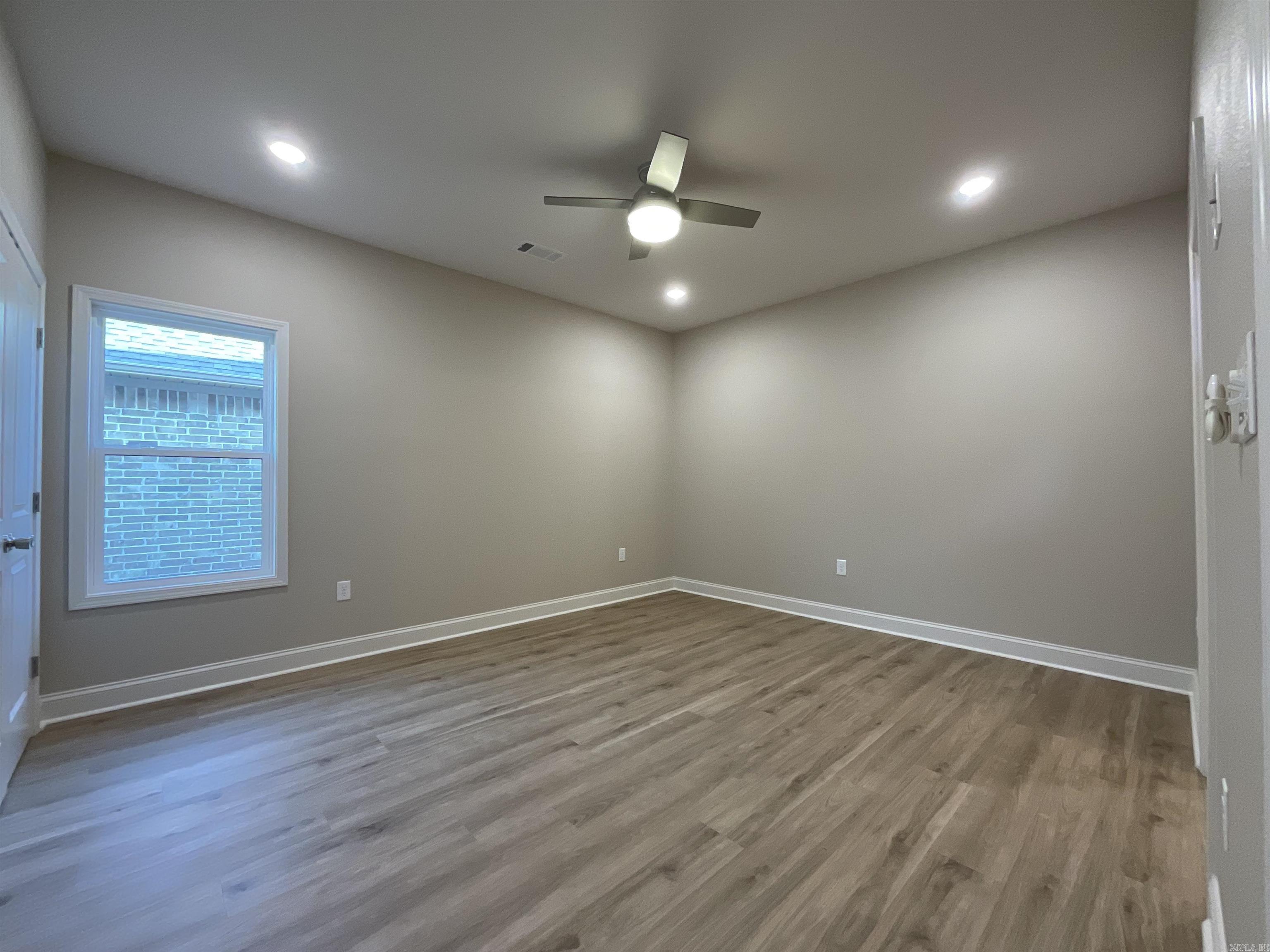 1019 N Jeff Davis  Jacksonville, AR