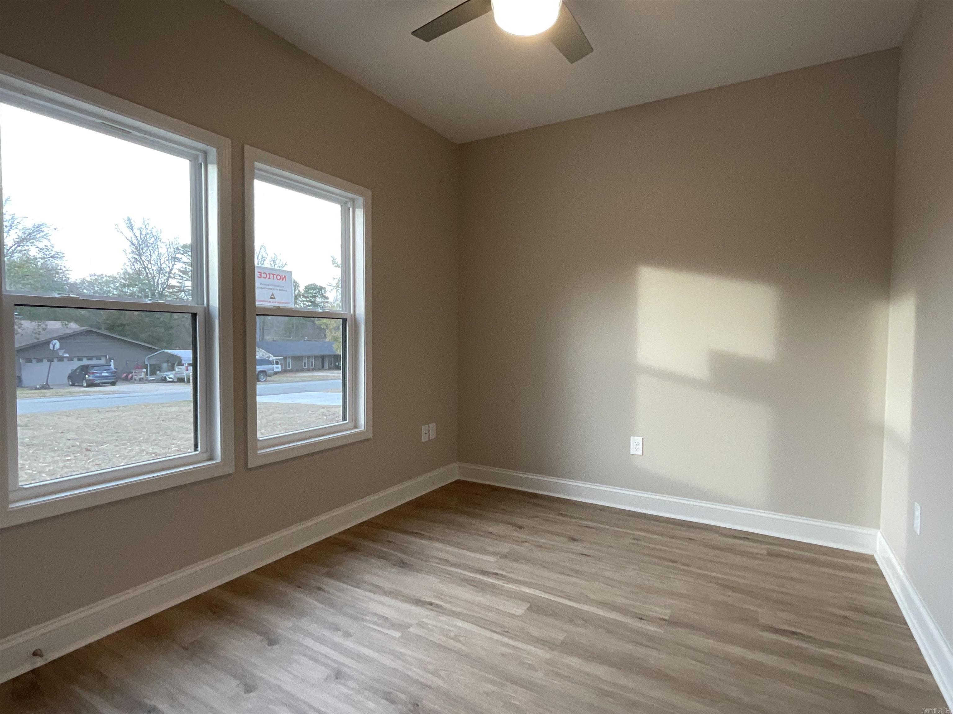 1019 N Jeff Davis  Jacksonville, AR