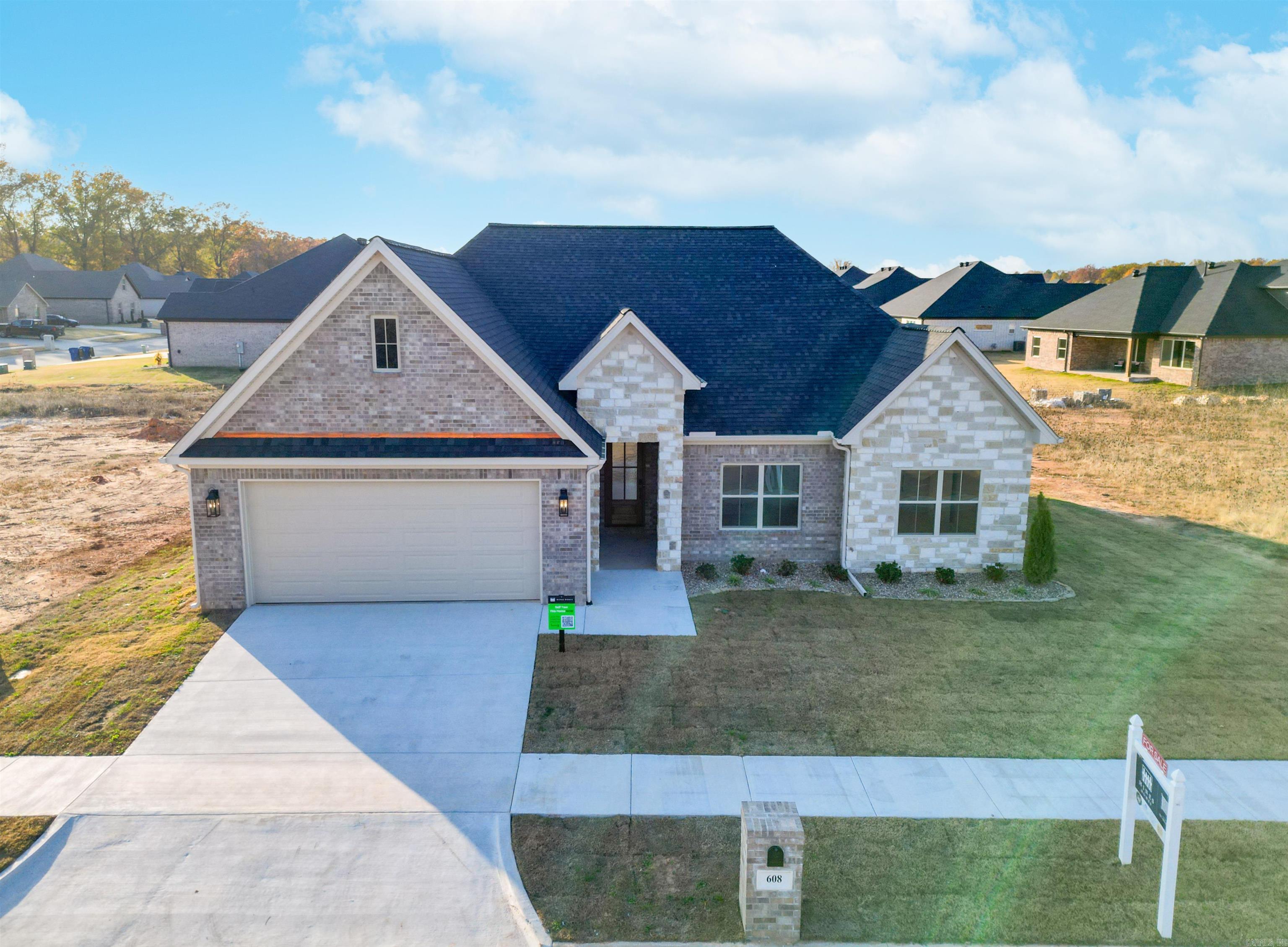 608 Corondelet  Maumelle, AR
