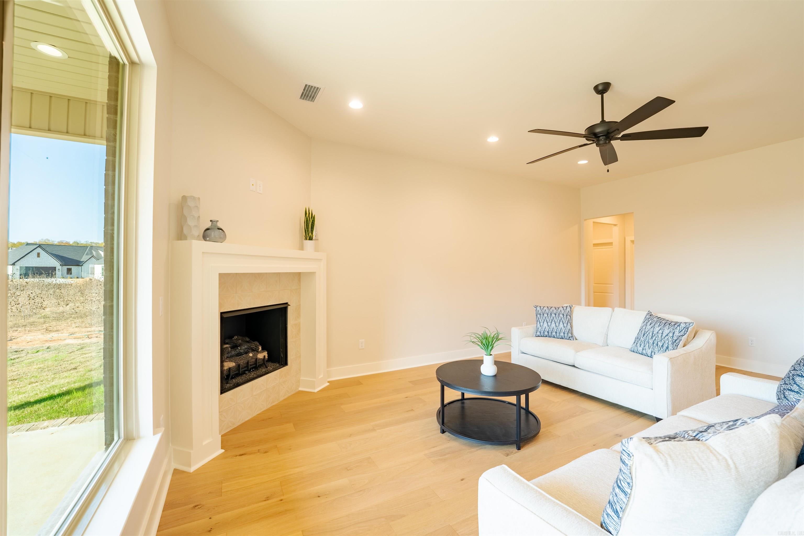 608 Corondelet  Maumelle, AR