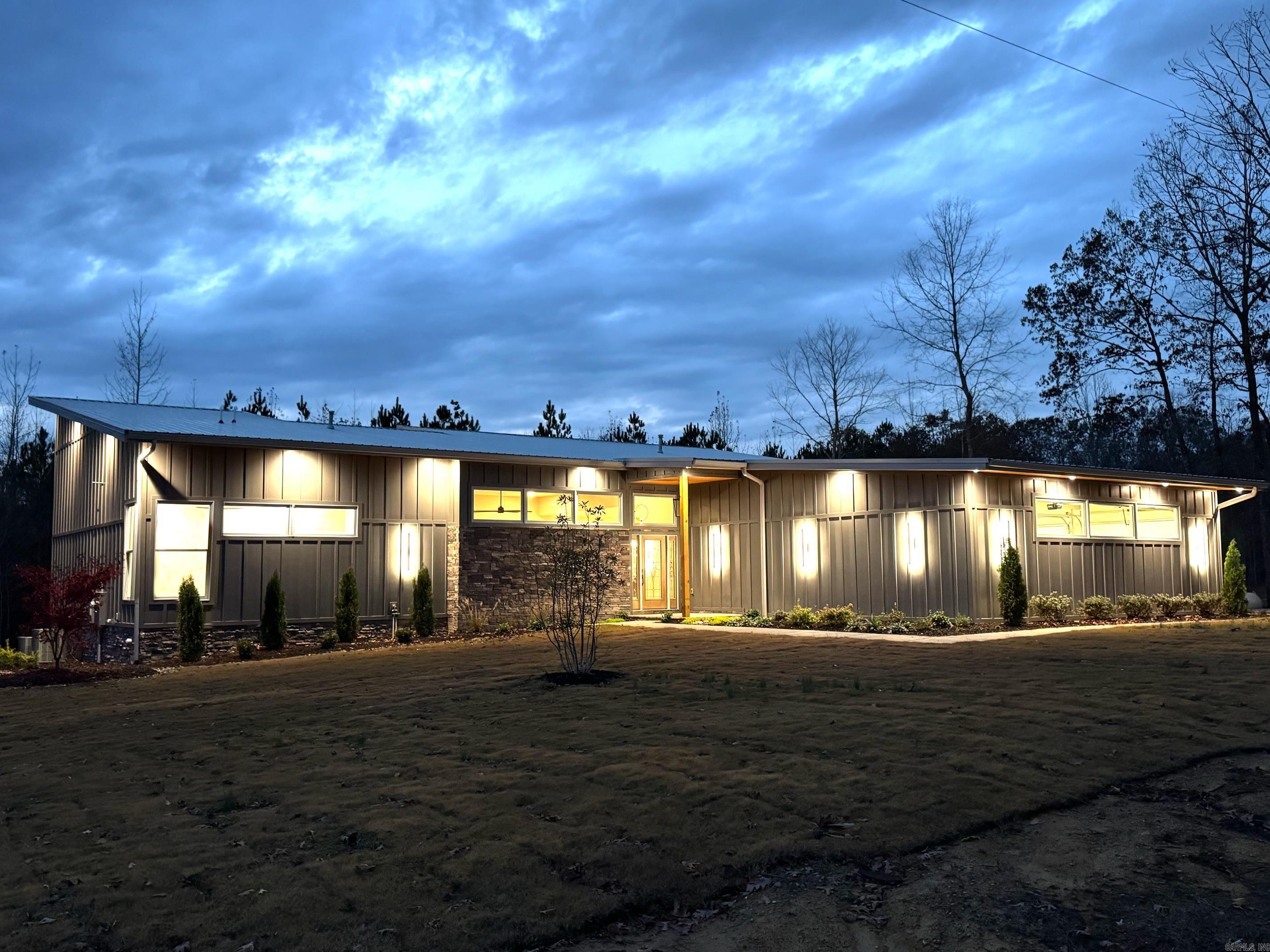 4001 Shelby Will Courts  Hensley, AR