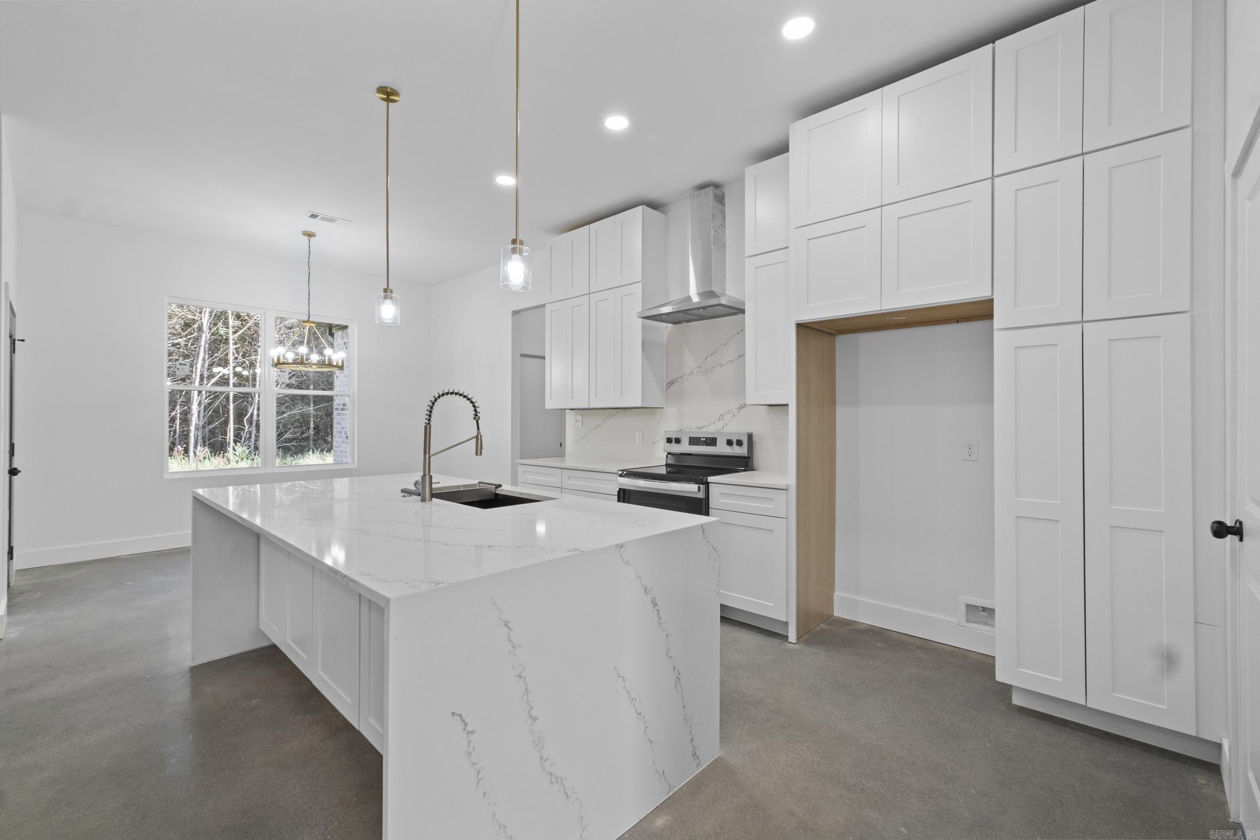 1712 Seattle Slew  Searcy, AR