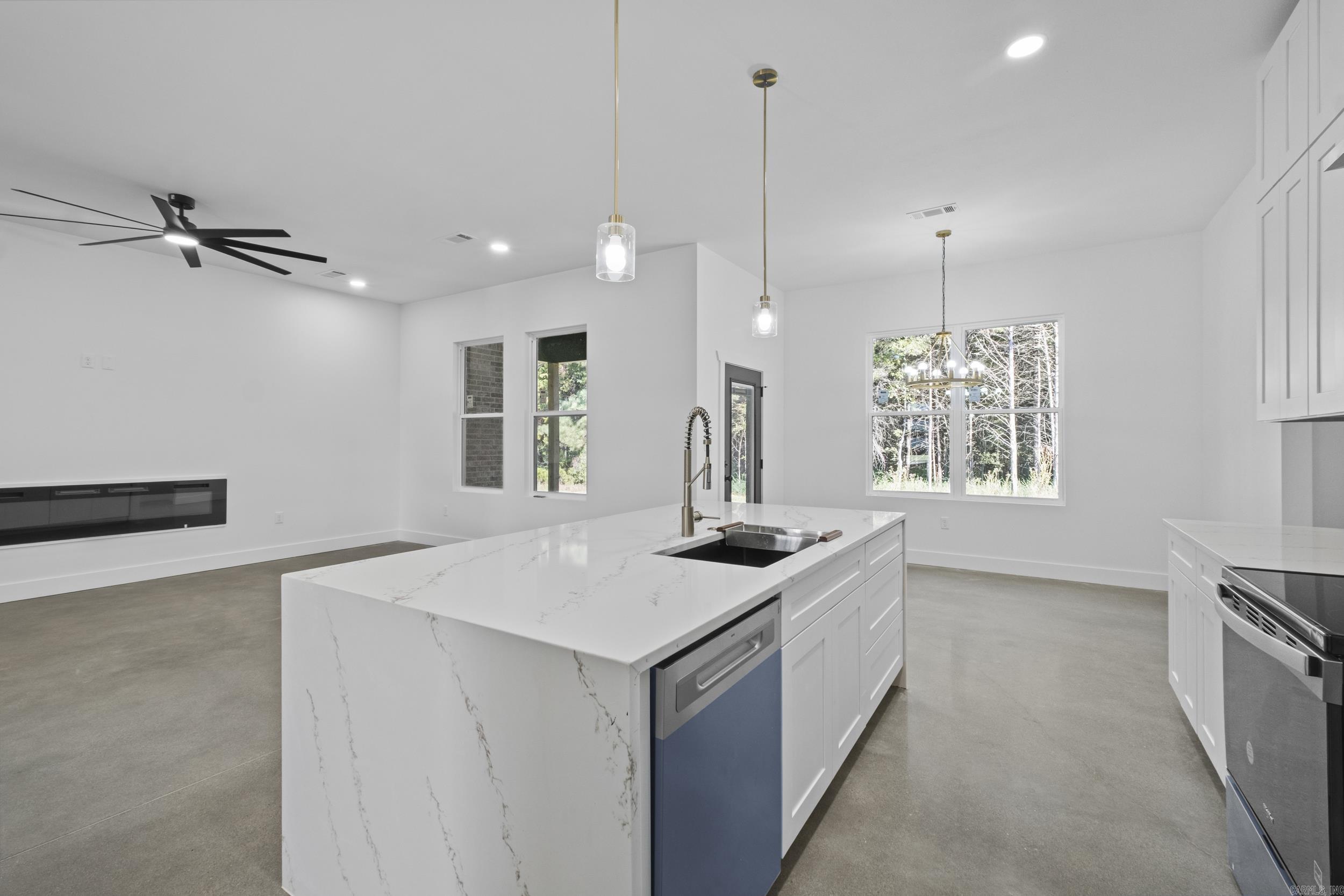 1712 Seattle Slew  Searcy, AR