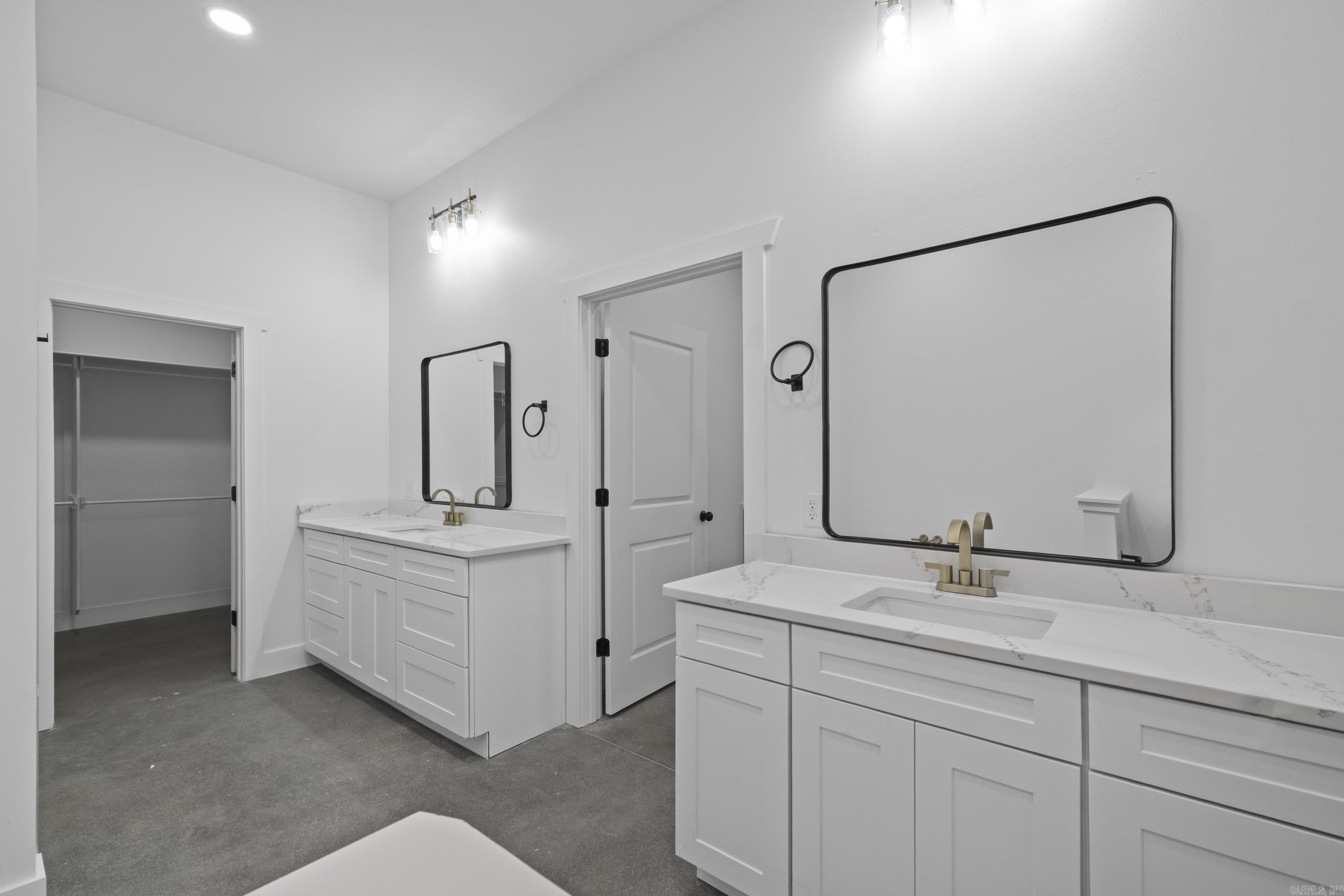 1712 Seattle Slew  Searcy, AR