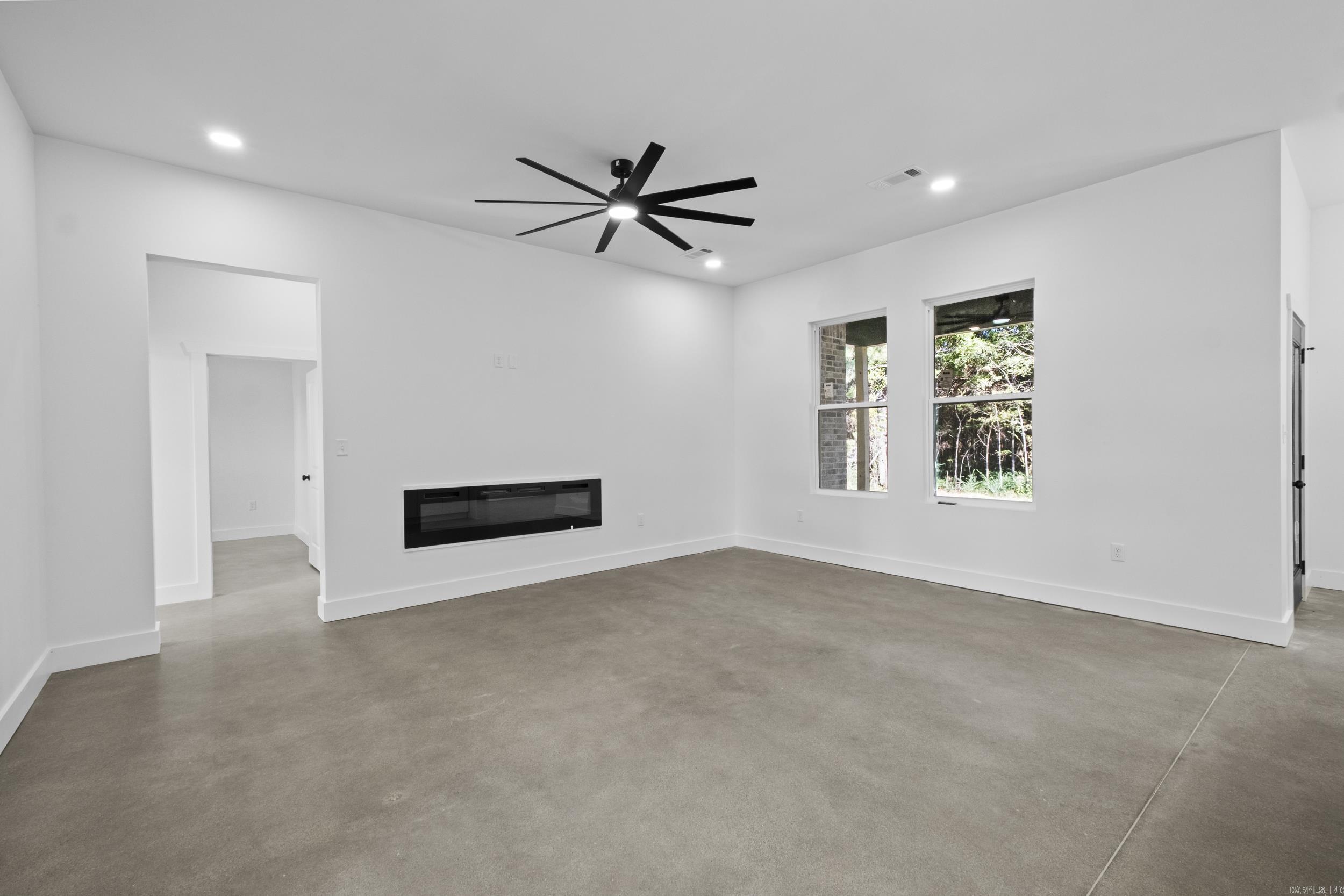 1712 Seattle Slew  Searcy, AR