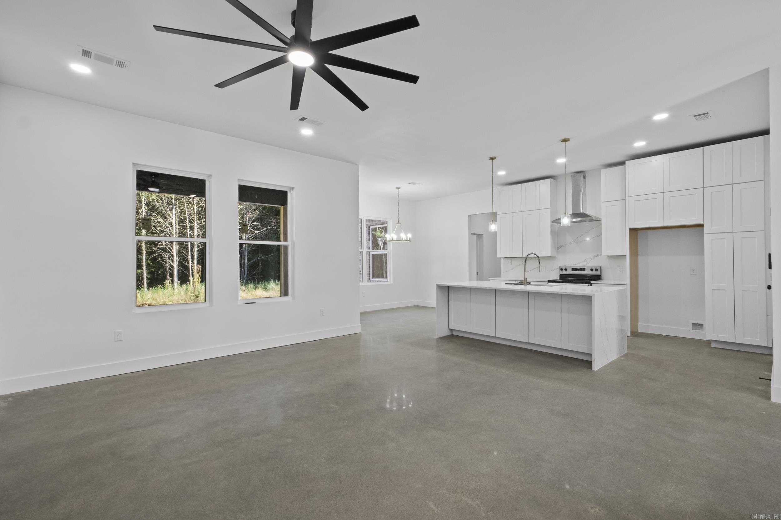 1712 Seattle Slew  Searcy, AR