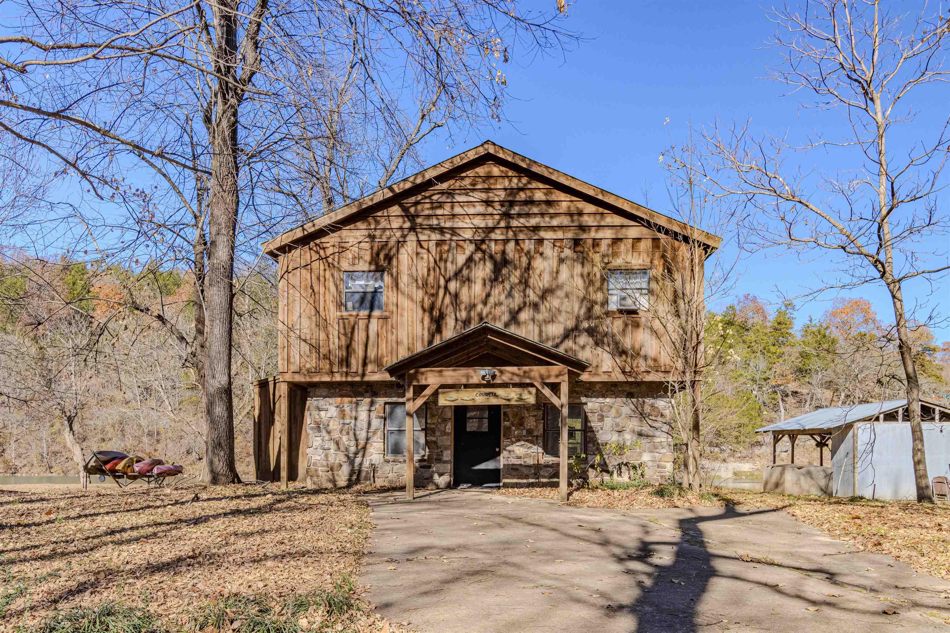 947 Saddler Falls  Mammoth Spring, AR