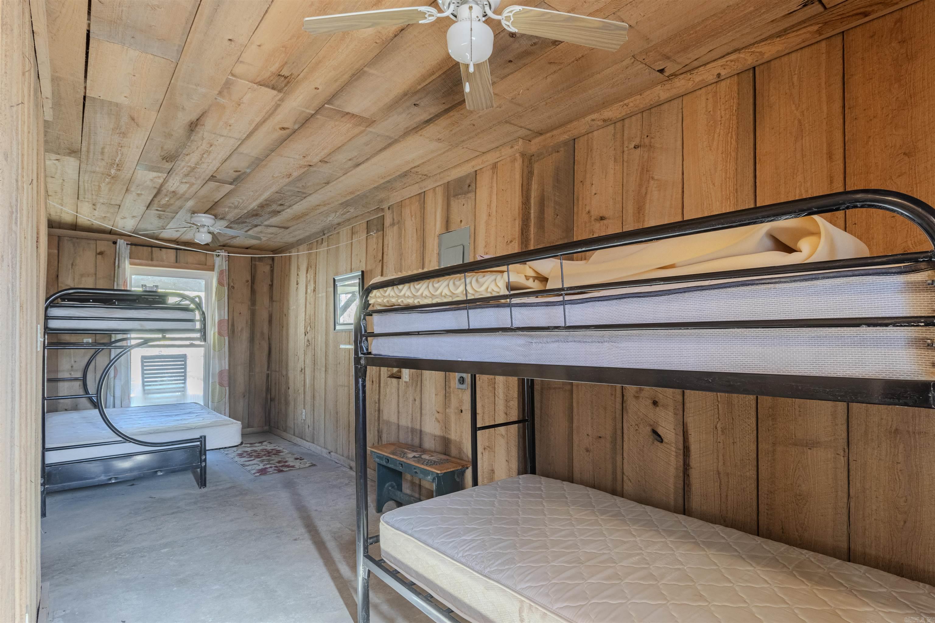 947 Saddler Falls  Mammoth Spring, AR